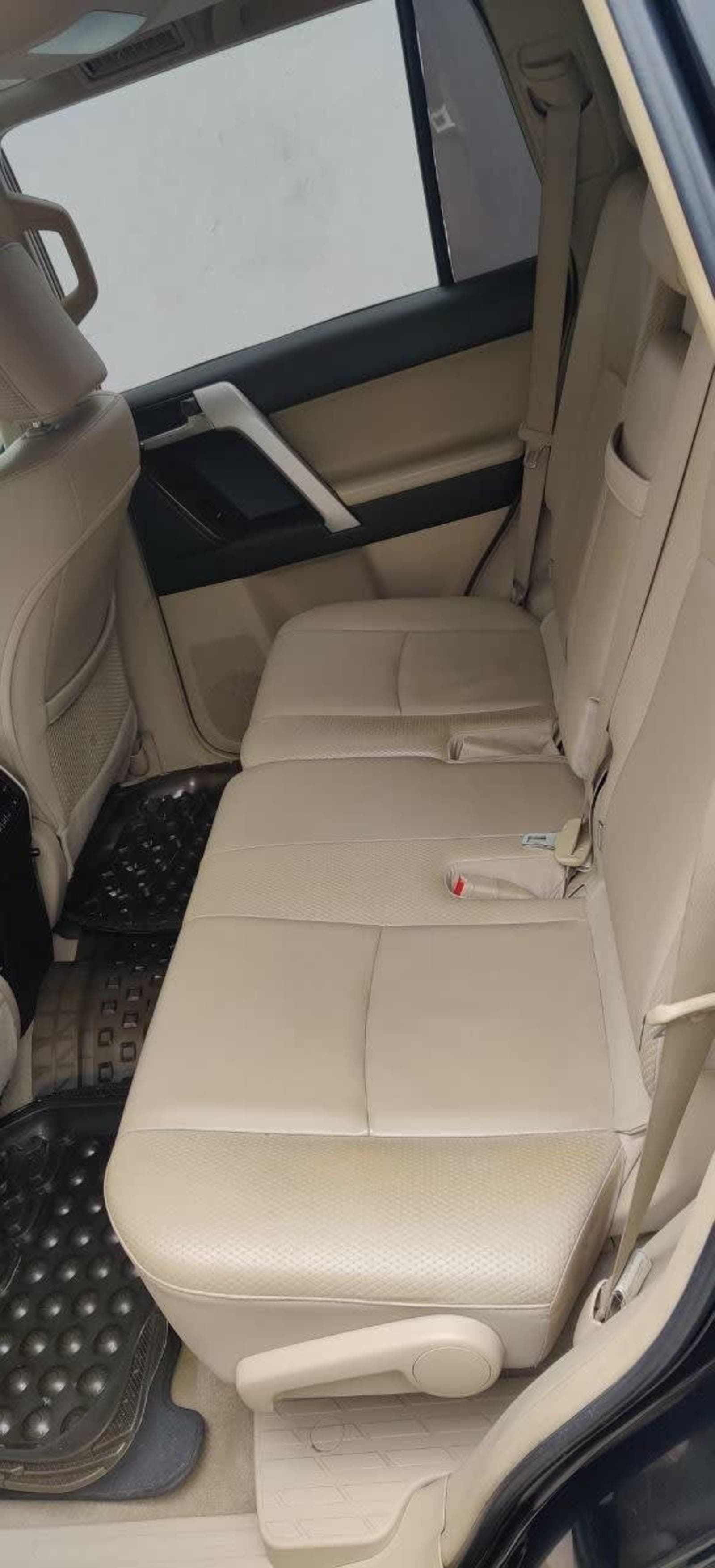 2013 Toyota Land Cruiser Prado — photo 6
