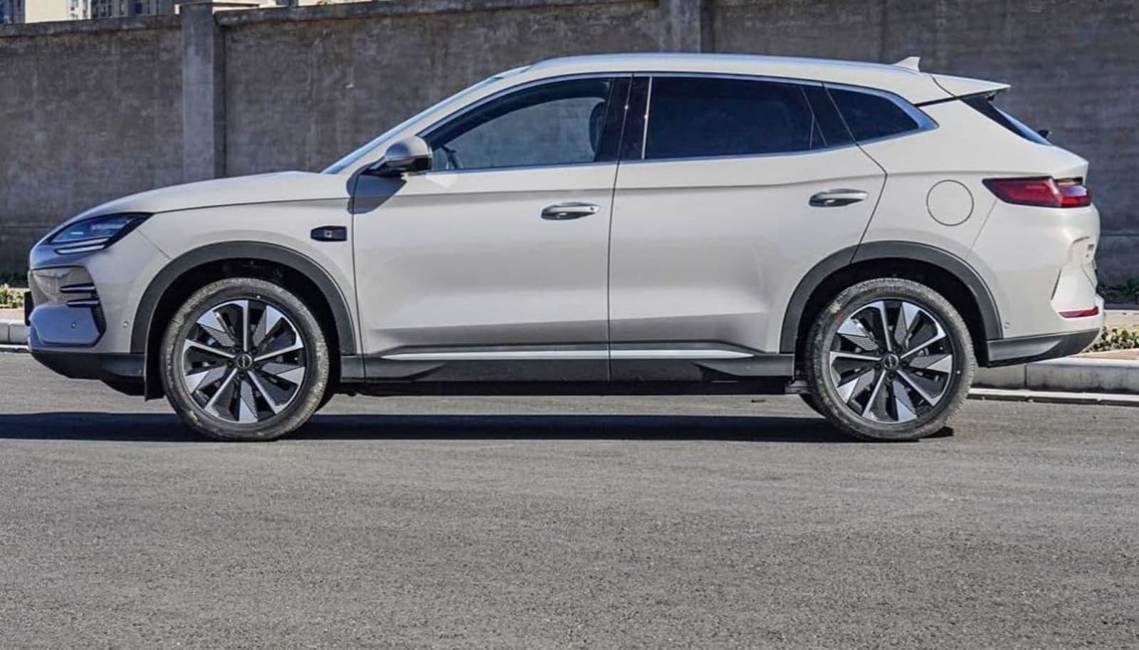 2025 BYD Song Plus — photo 5