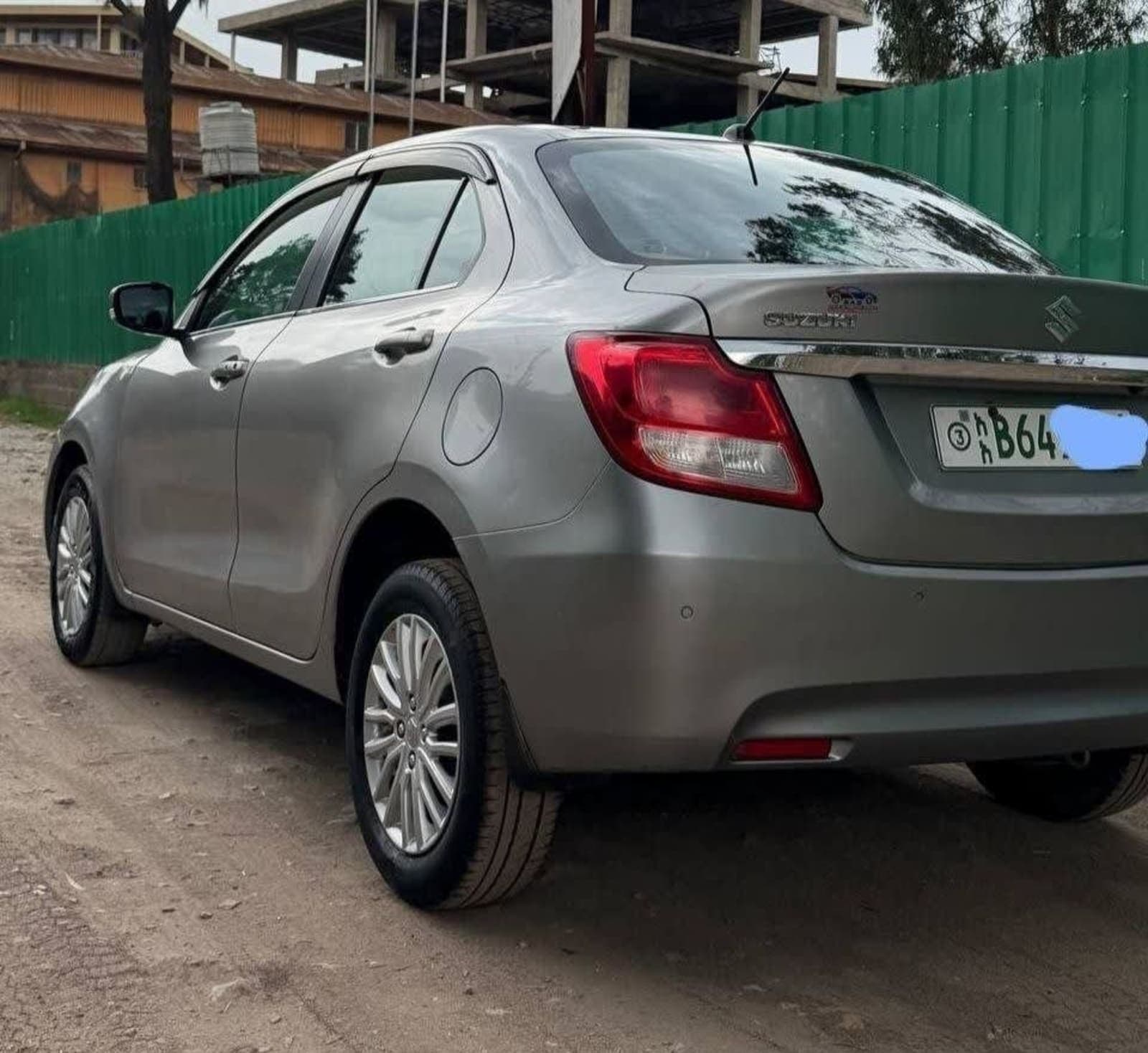 2022 Suzuki Dzire — photo 2