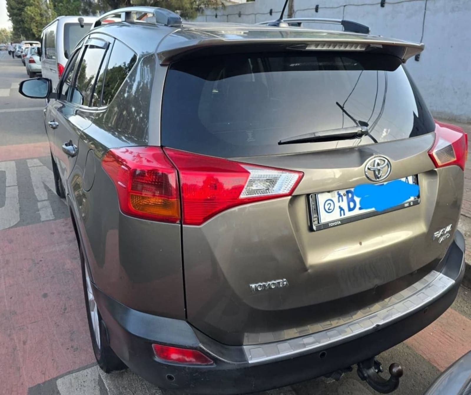 2015 Toyota Rav 4 — photo 2