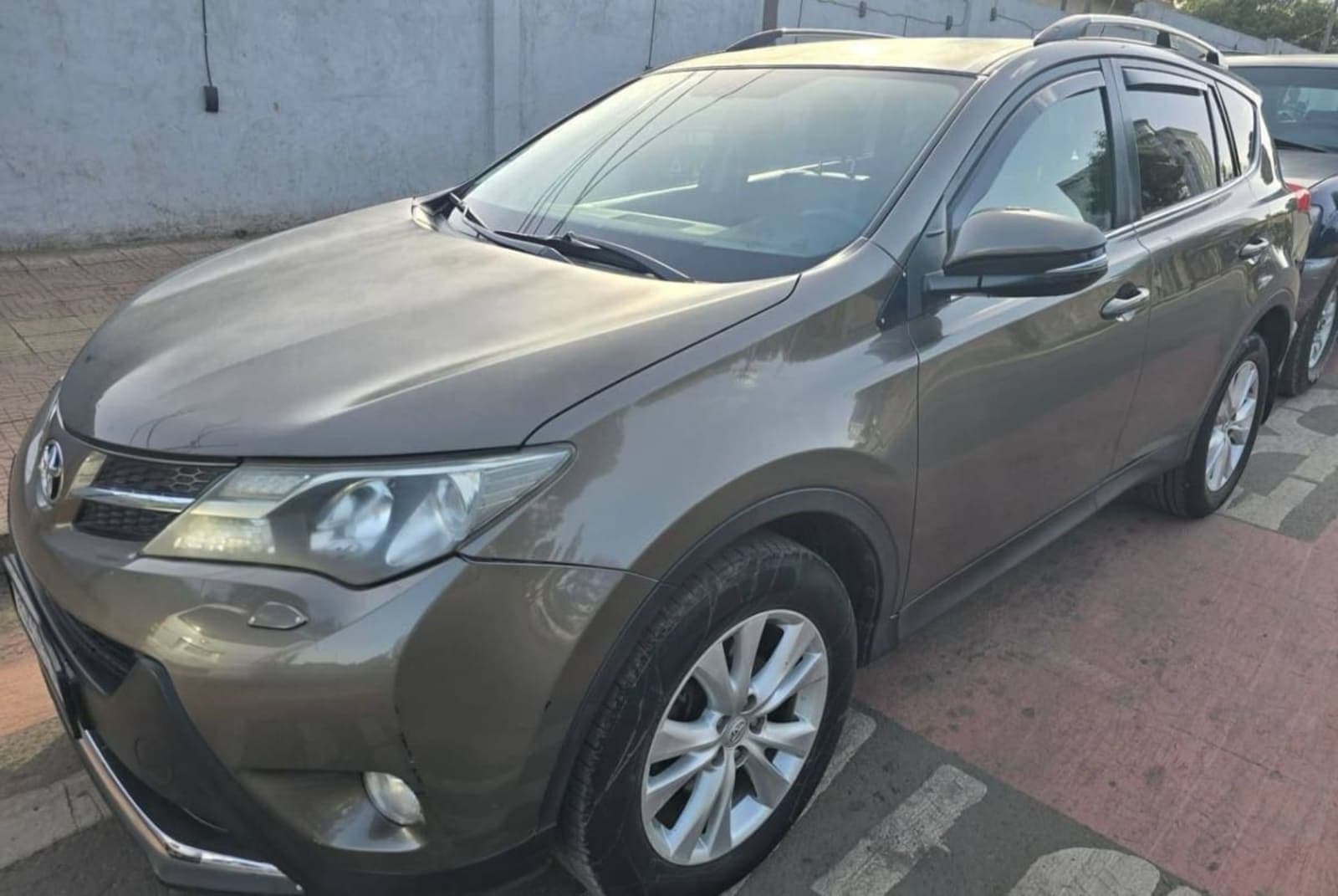 2015 Toyota Rav 4 — photo 6