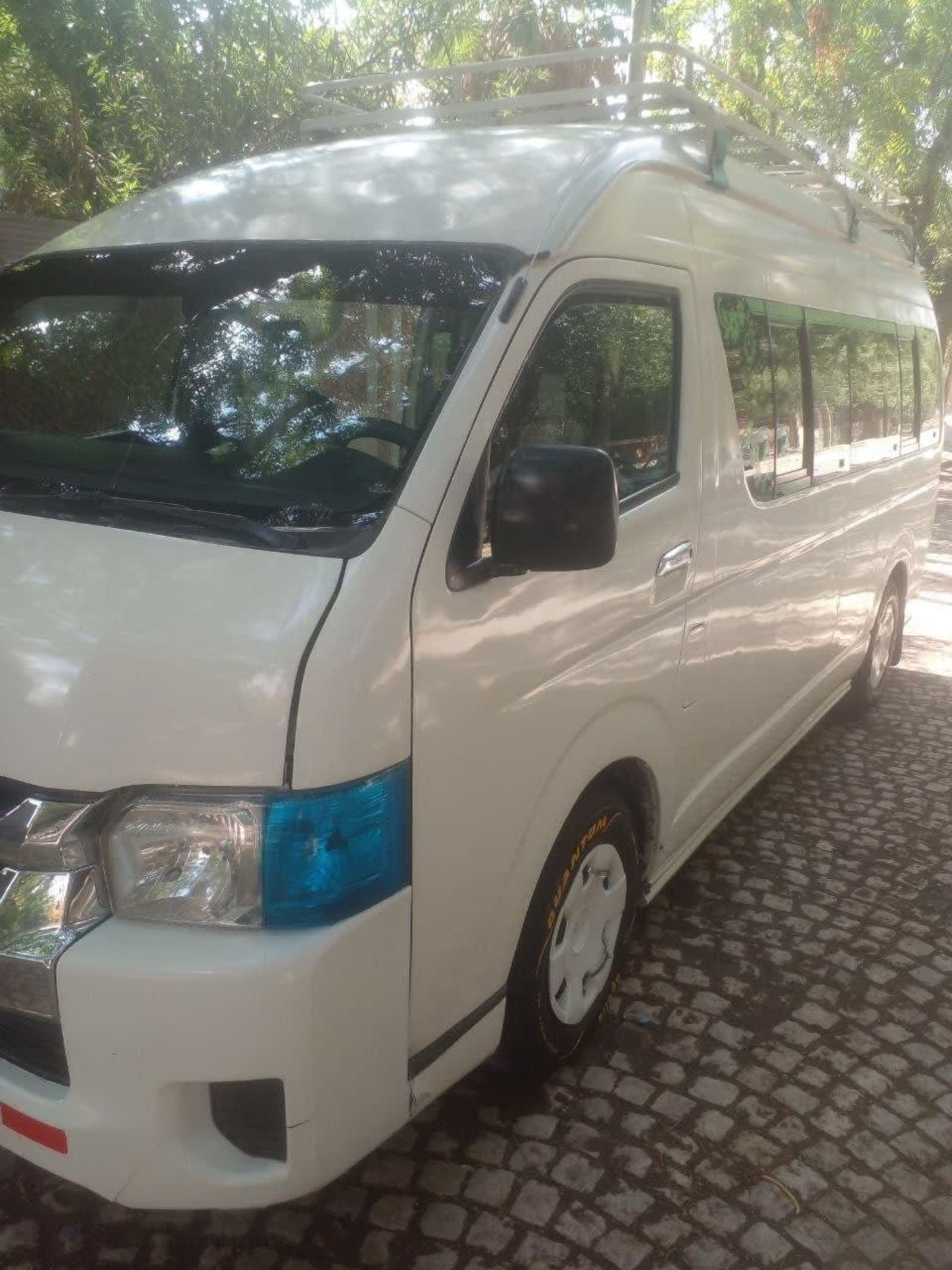 2012 Toyota highroof