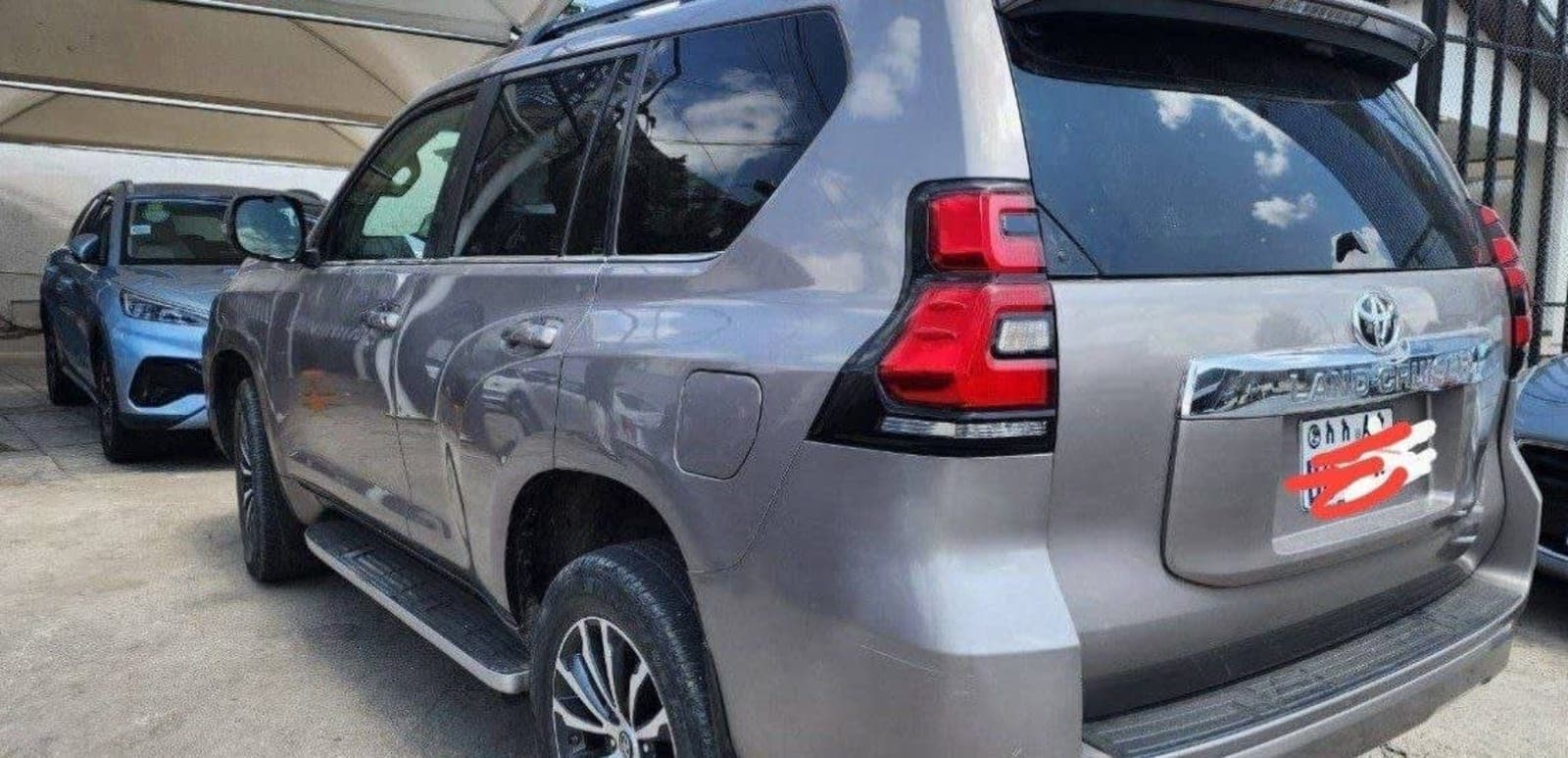 2021 Toyota Land Cruiser Prado — photo 4