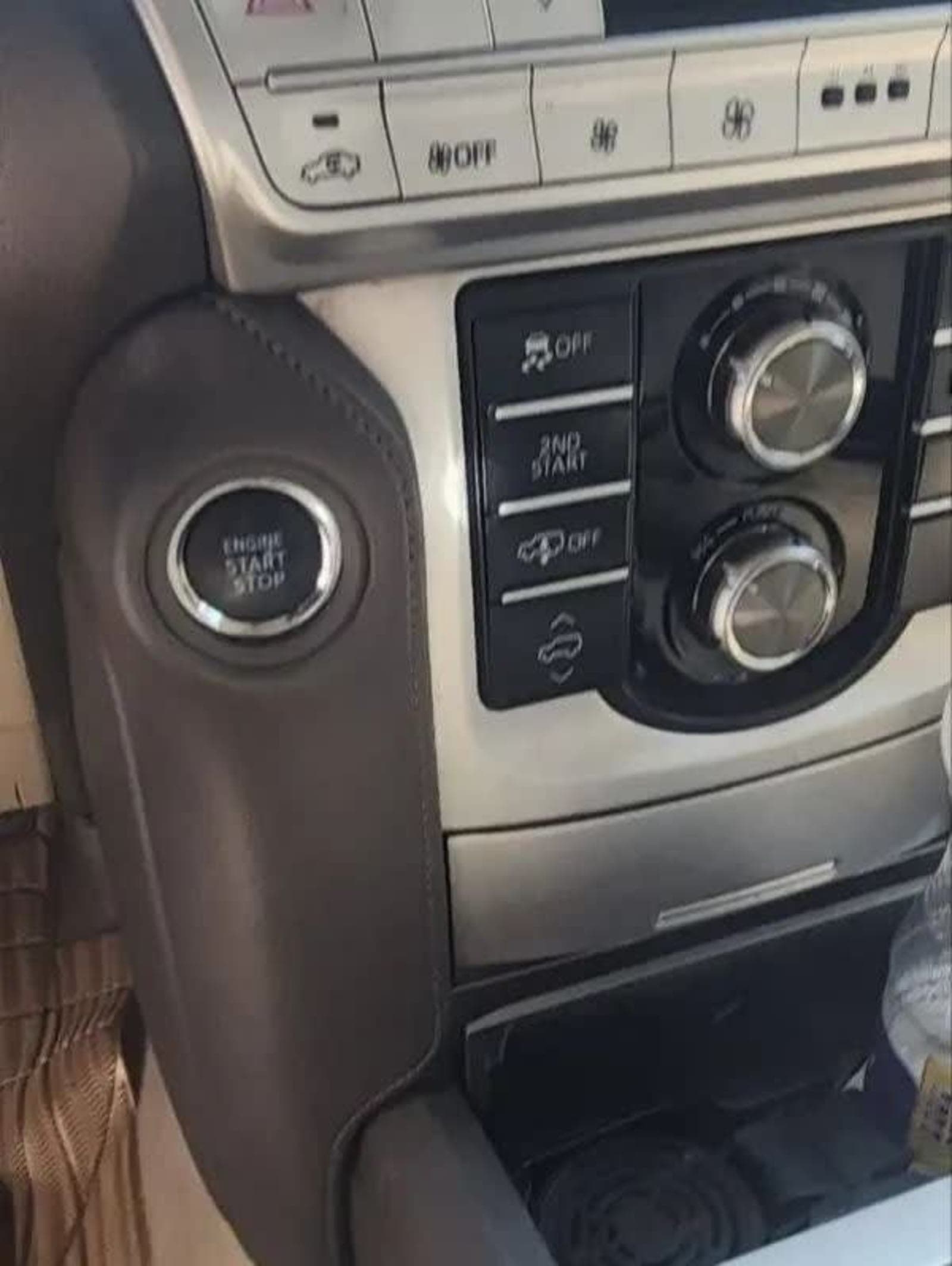2021 Toyota Land Cruiser Prado — photo 6
