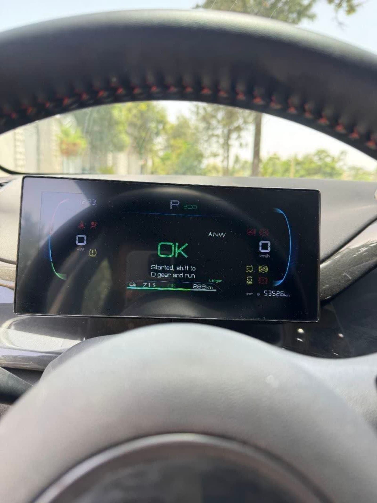 2025 BYD e2 — photo 7