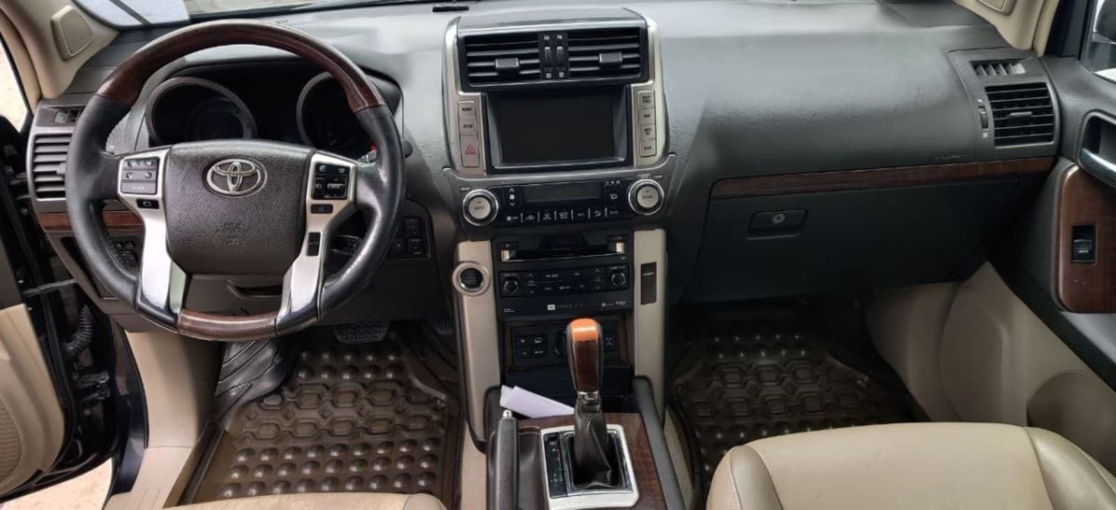 2013 Toyota Land Cruiser Prado — photo 2