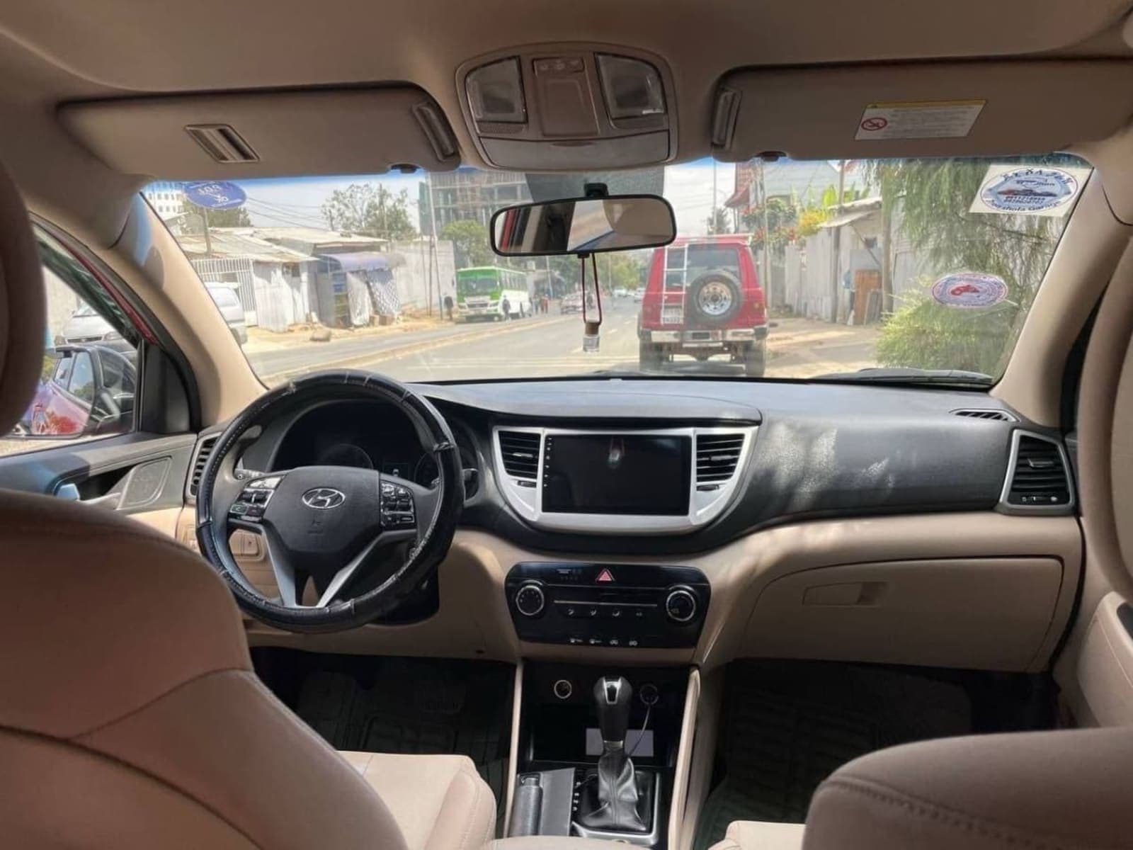 2019 Hyundai Tucson — photo 2