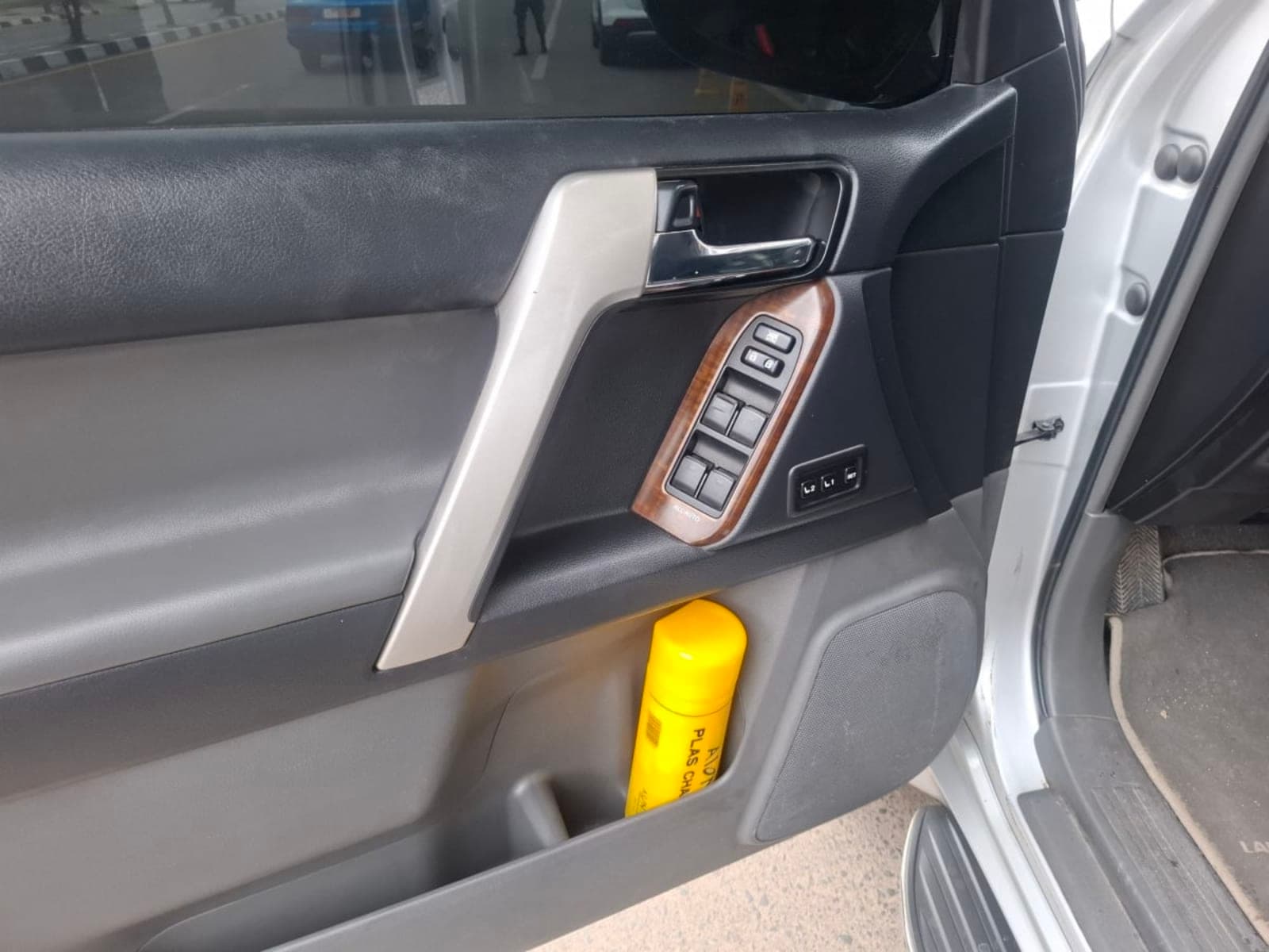 2012 Toyota Landcruiser Prado — photo 3