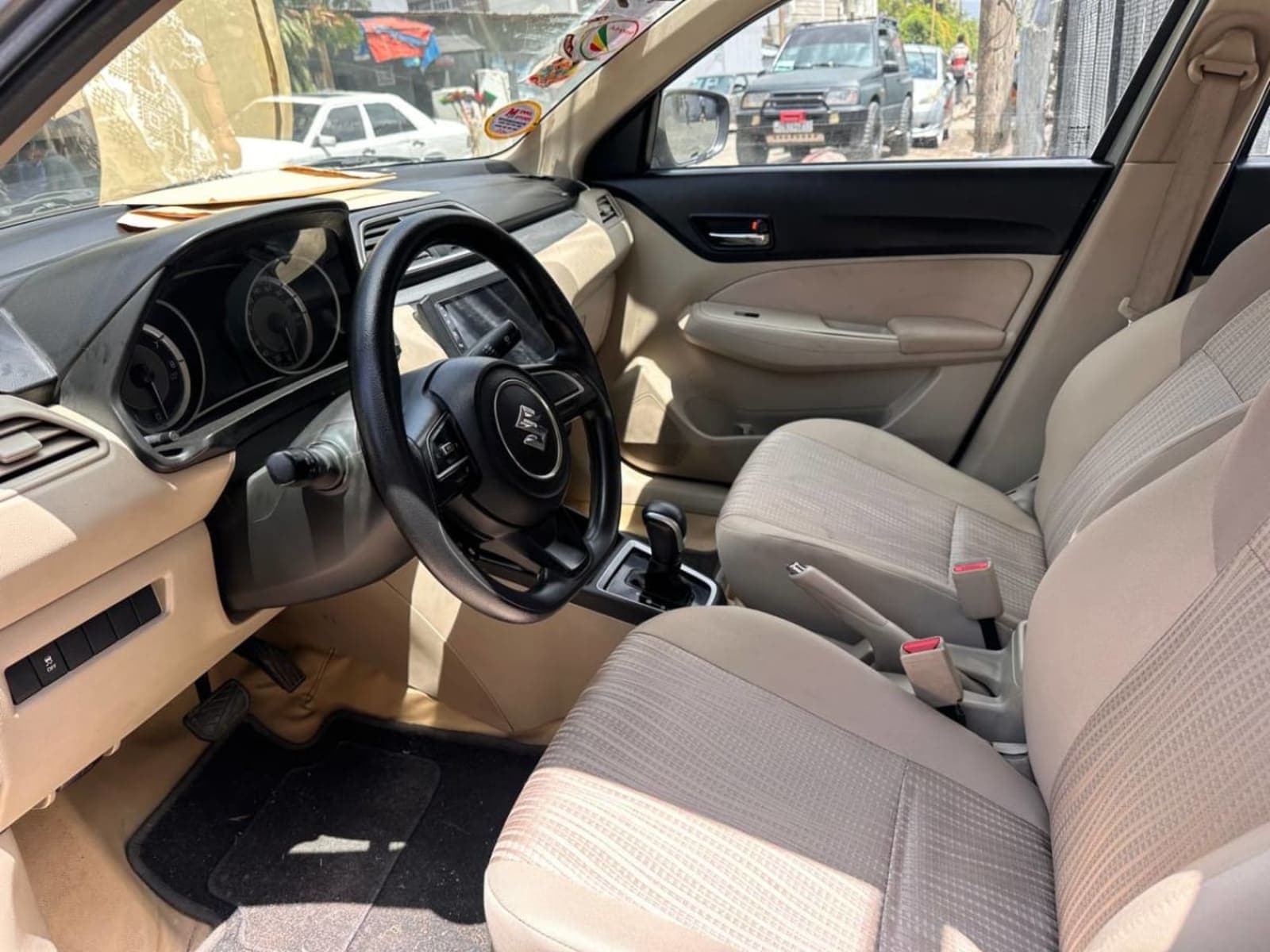 2022 Suzuki dzire — photo 4