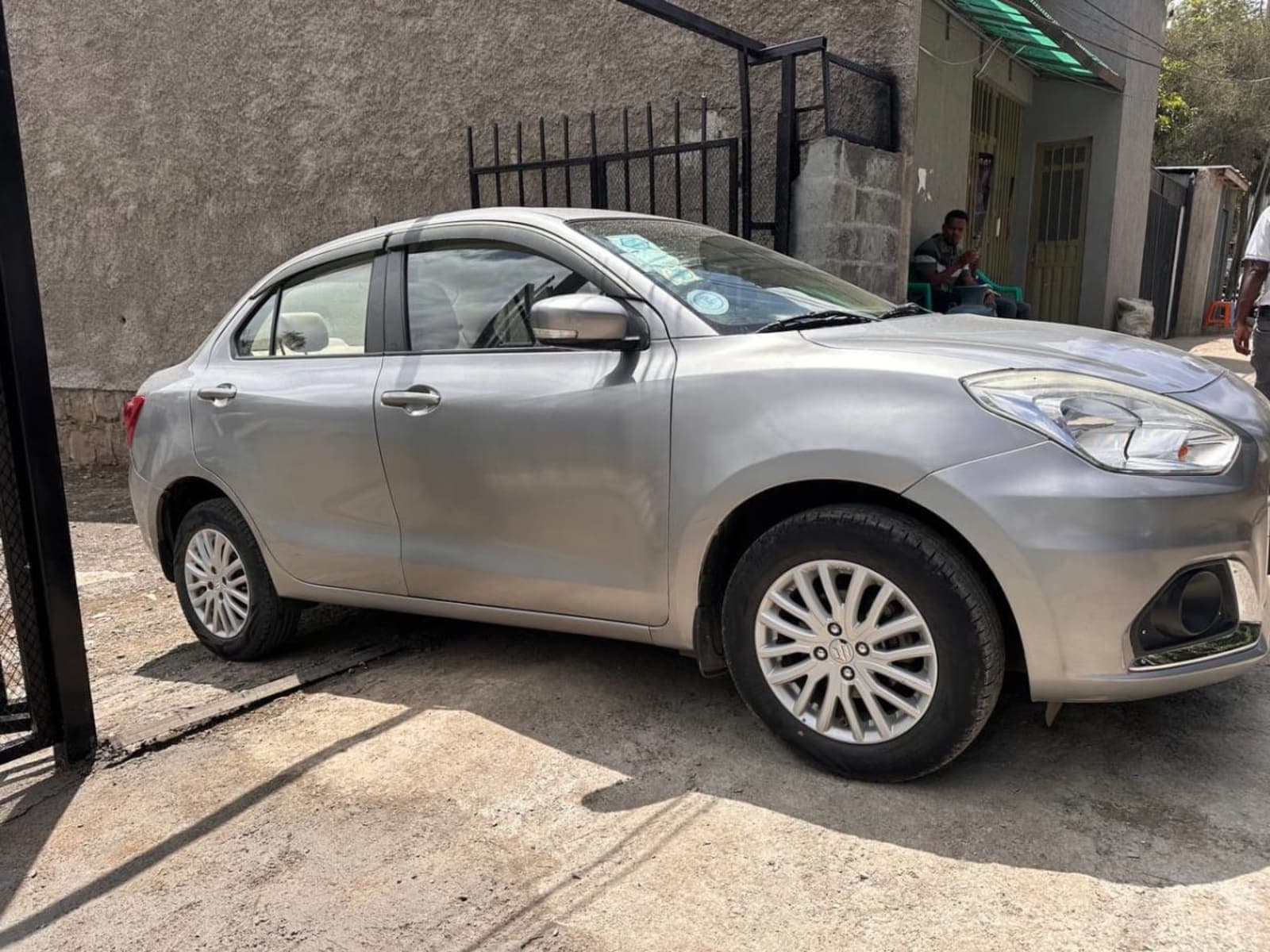 2022 Suzuki dzire — photo 6