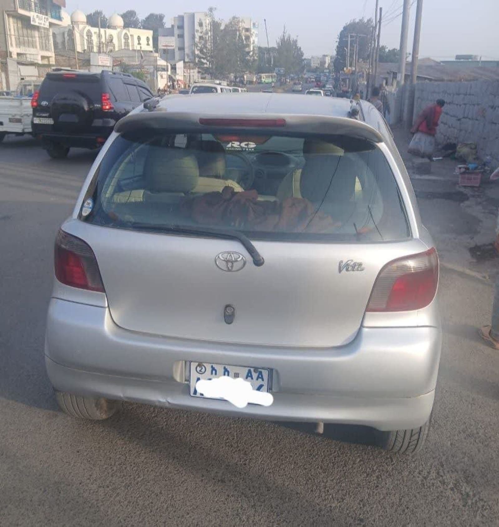 2001 Toyota Vitz — photo 3