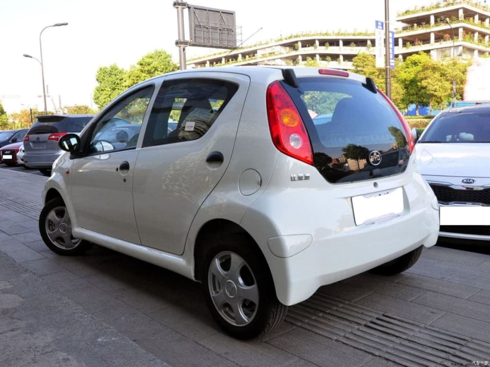 2010 BYD F0