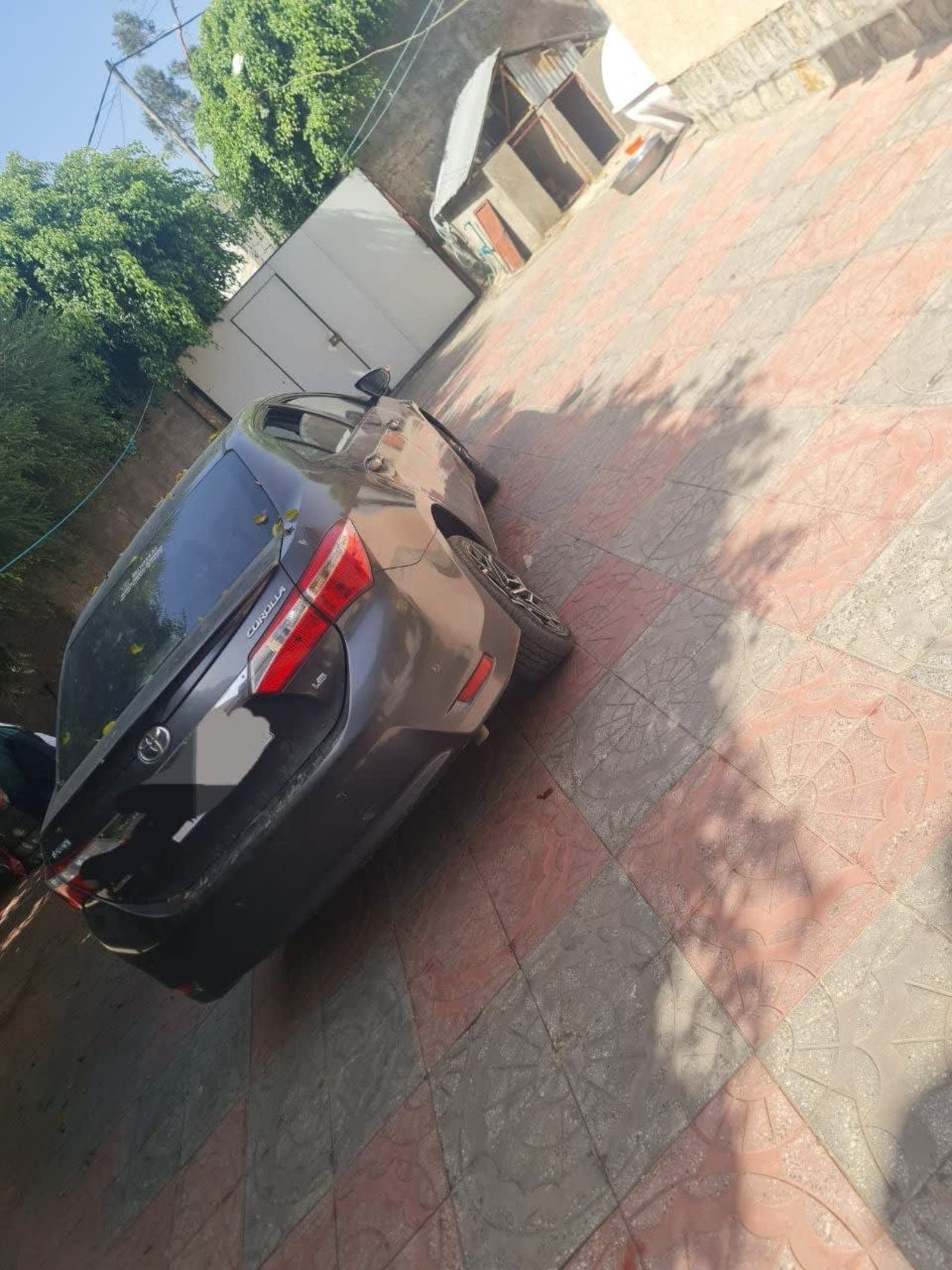 2014 Toyota Corolla — photo 2
