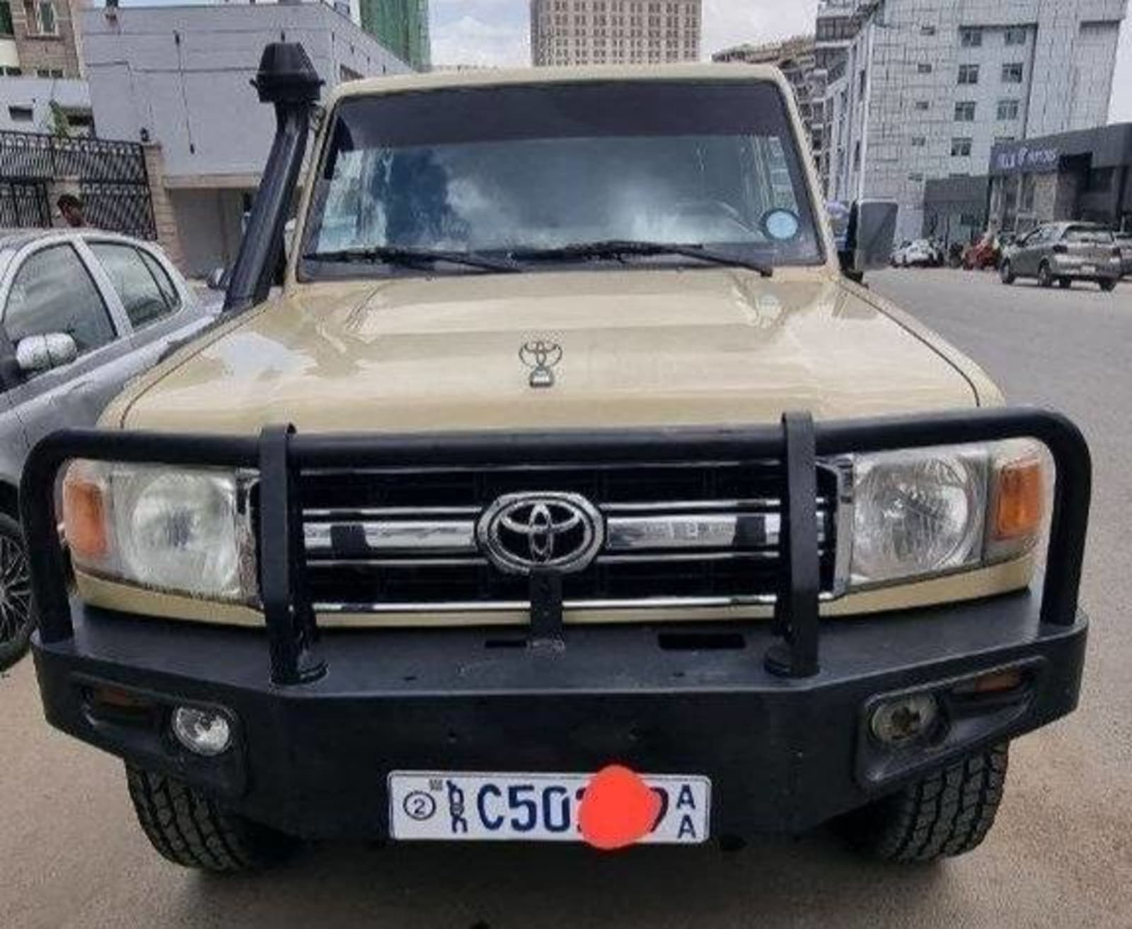 2013 Toyota LandCruiser Mark II — photo 5