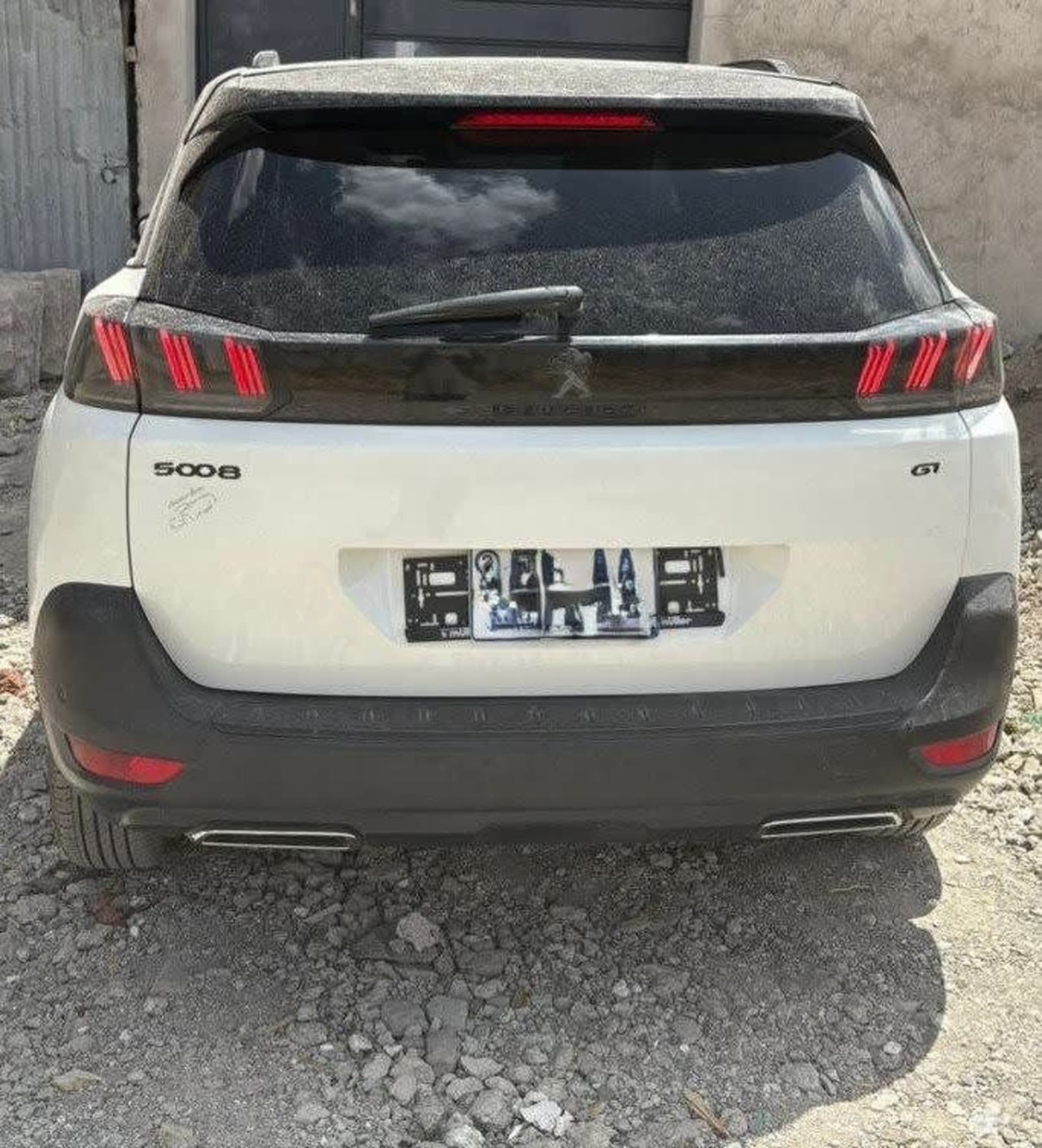 2022 Peugeot 5008 GT High trim level โ photo 2