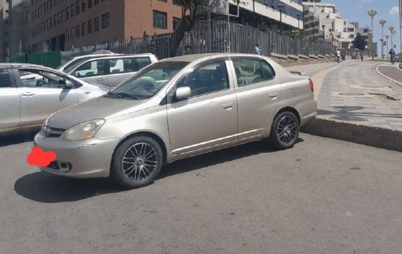 2005 Toyota Platize โ photo 2