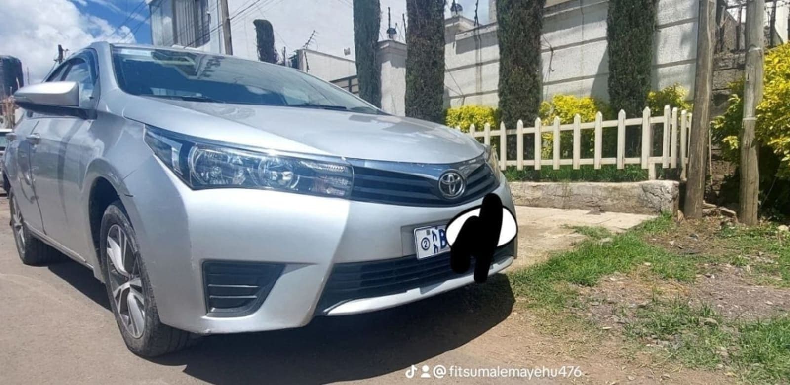 2015 Toyota Corolla — photo 7
