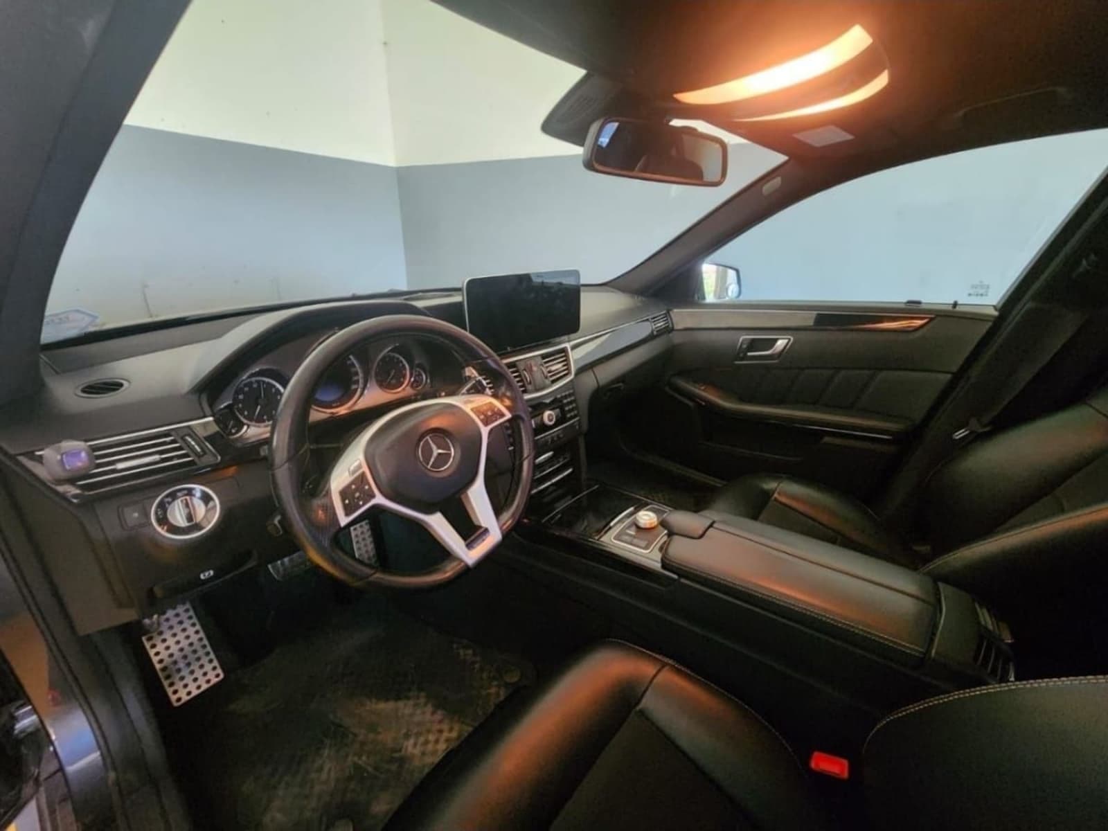 2013 Mercedes-Benz E-Class E200