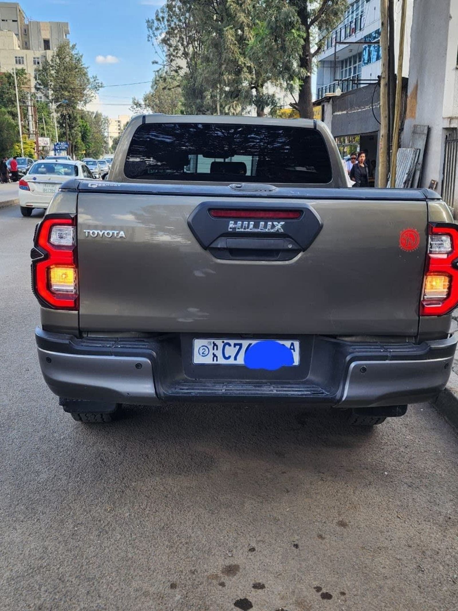 2021 Toyota Hilux Invincible Double Cab — photo 5
