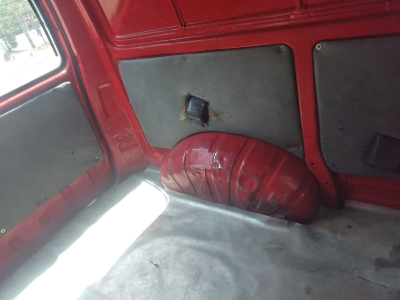 2001 TOYOTA Hiace