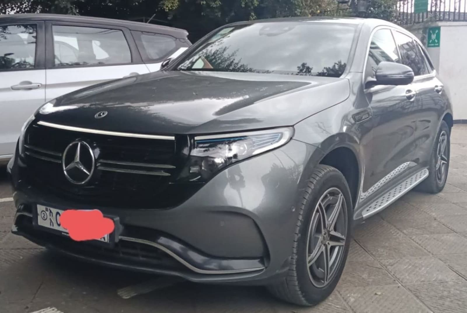 2021 MERCEDES-BENZ EQC 400 4Matic EV — photo 6