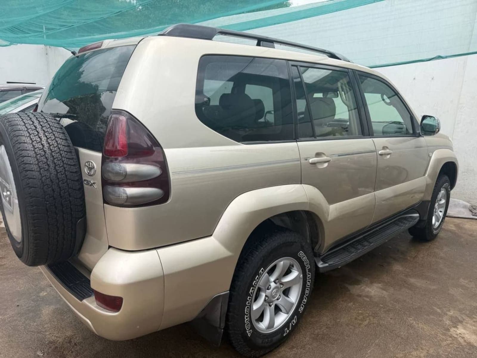 2006 TOYOTA Prado — photo 2