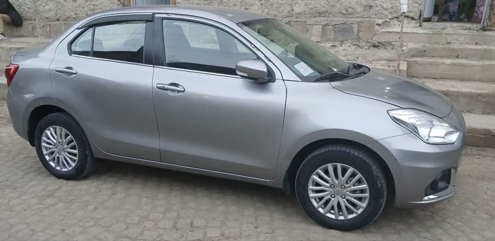 2022 Suzuki Dzire — photo 3