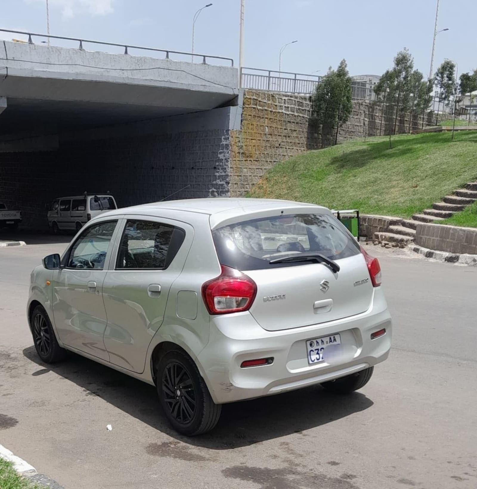 2022 Suzuki Celario — photo 7