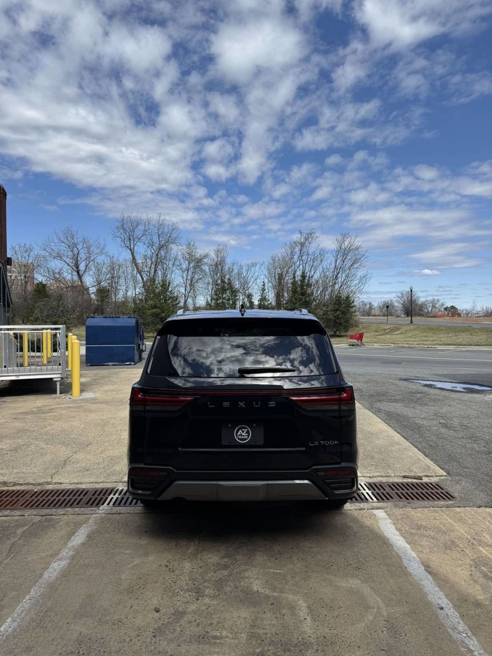 2025 Lexus LX700 Hybrid