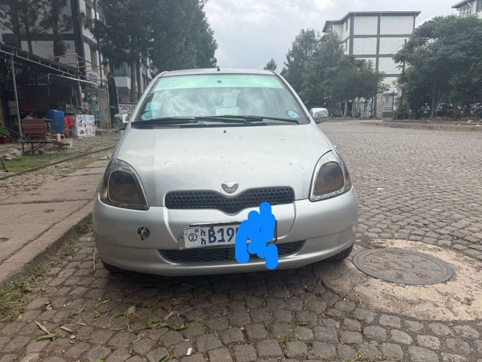 2001 Toyota Vitz — photo 3