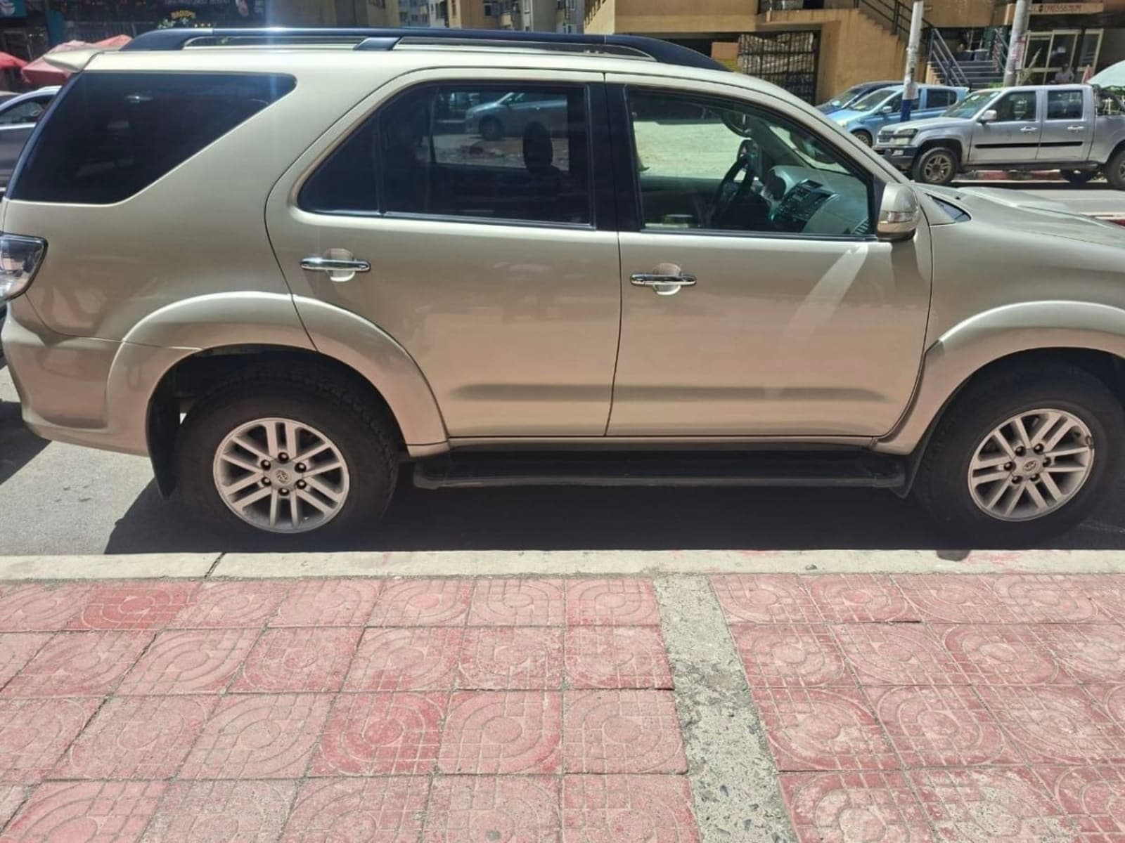 2012 Toyota Fortuner