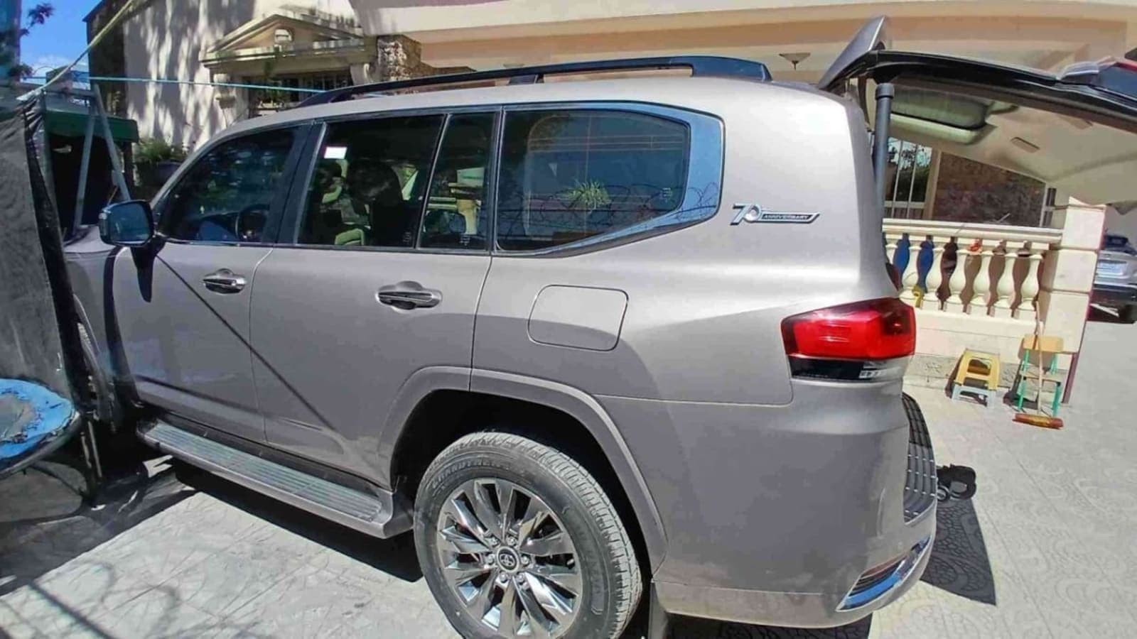 2023 Toyota Land Cruiser V6 VXR