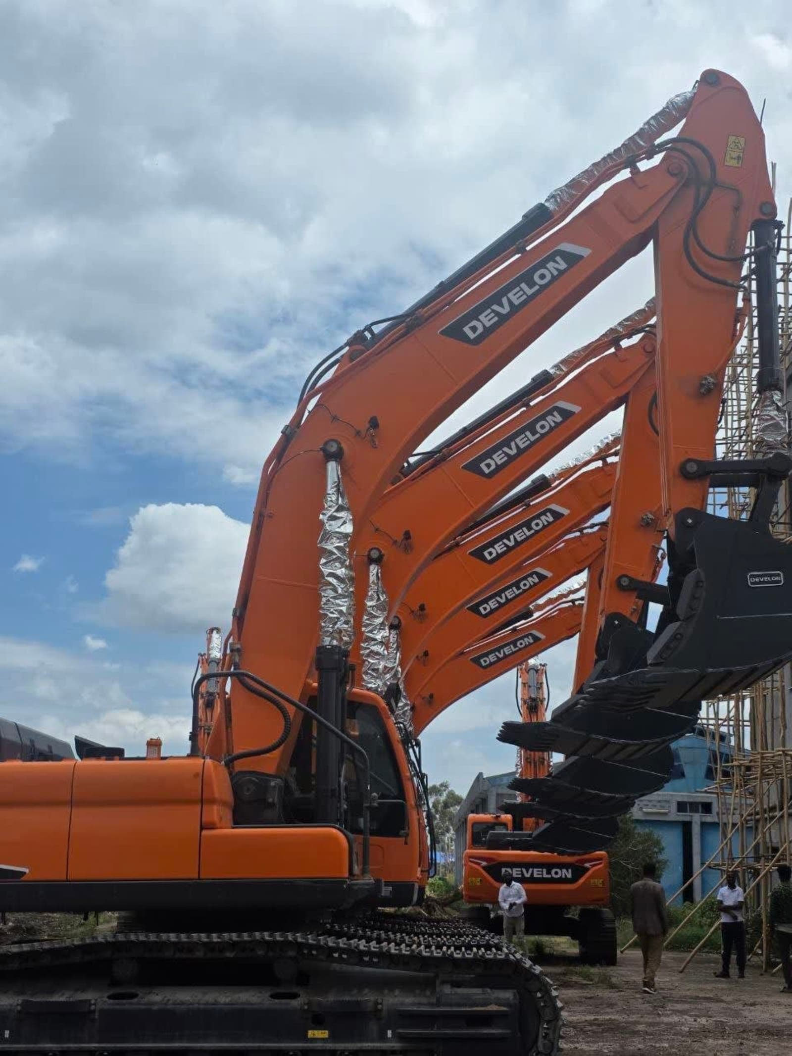 2026 Devlon DX 360 LCA