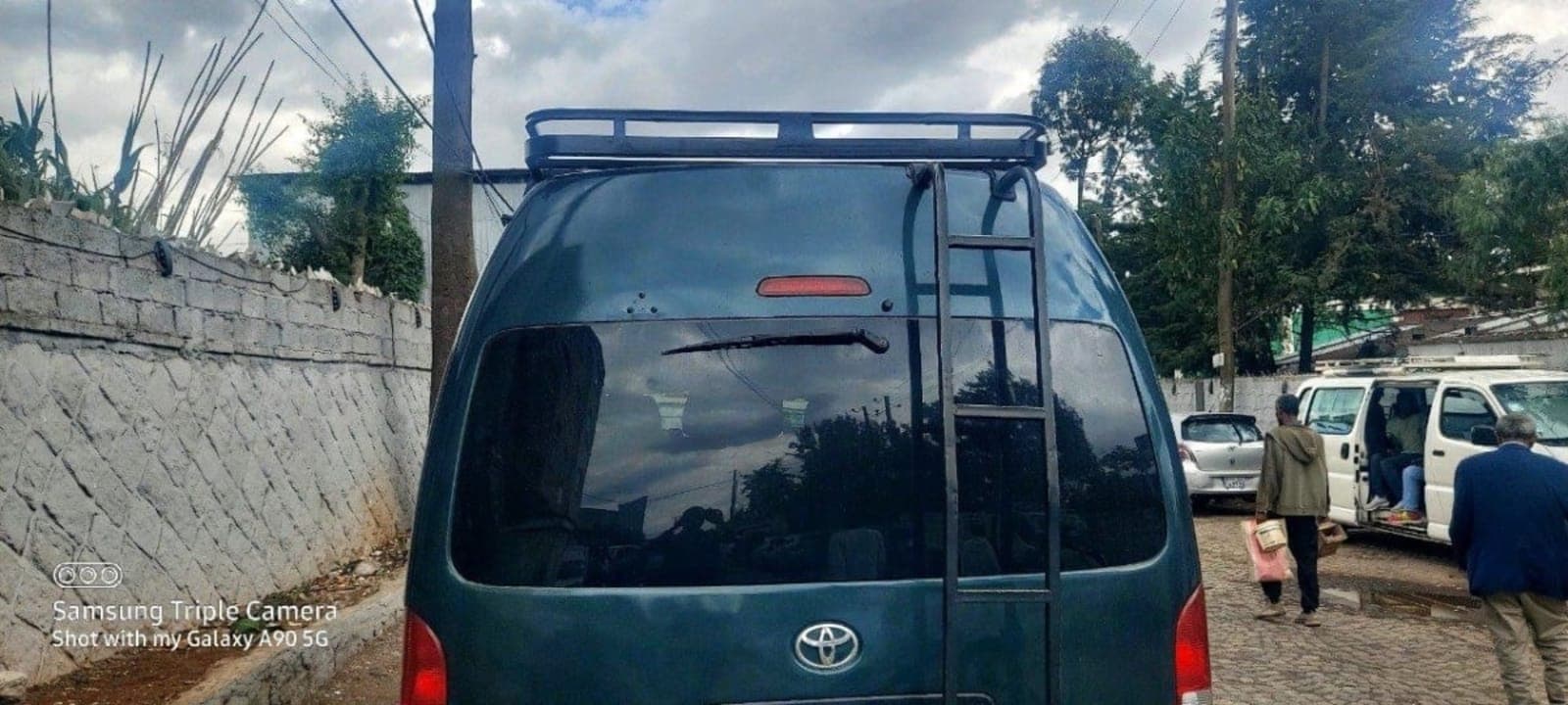 2008 Toyota Highroof — photo 2