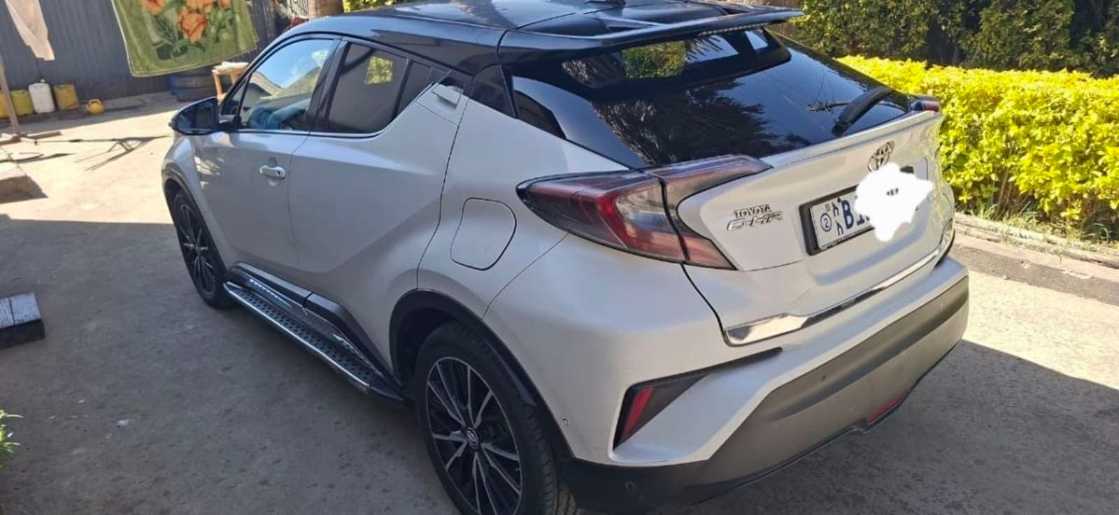 2018 Toyota CHR — photo 2
