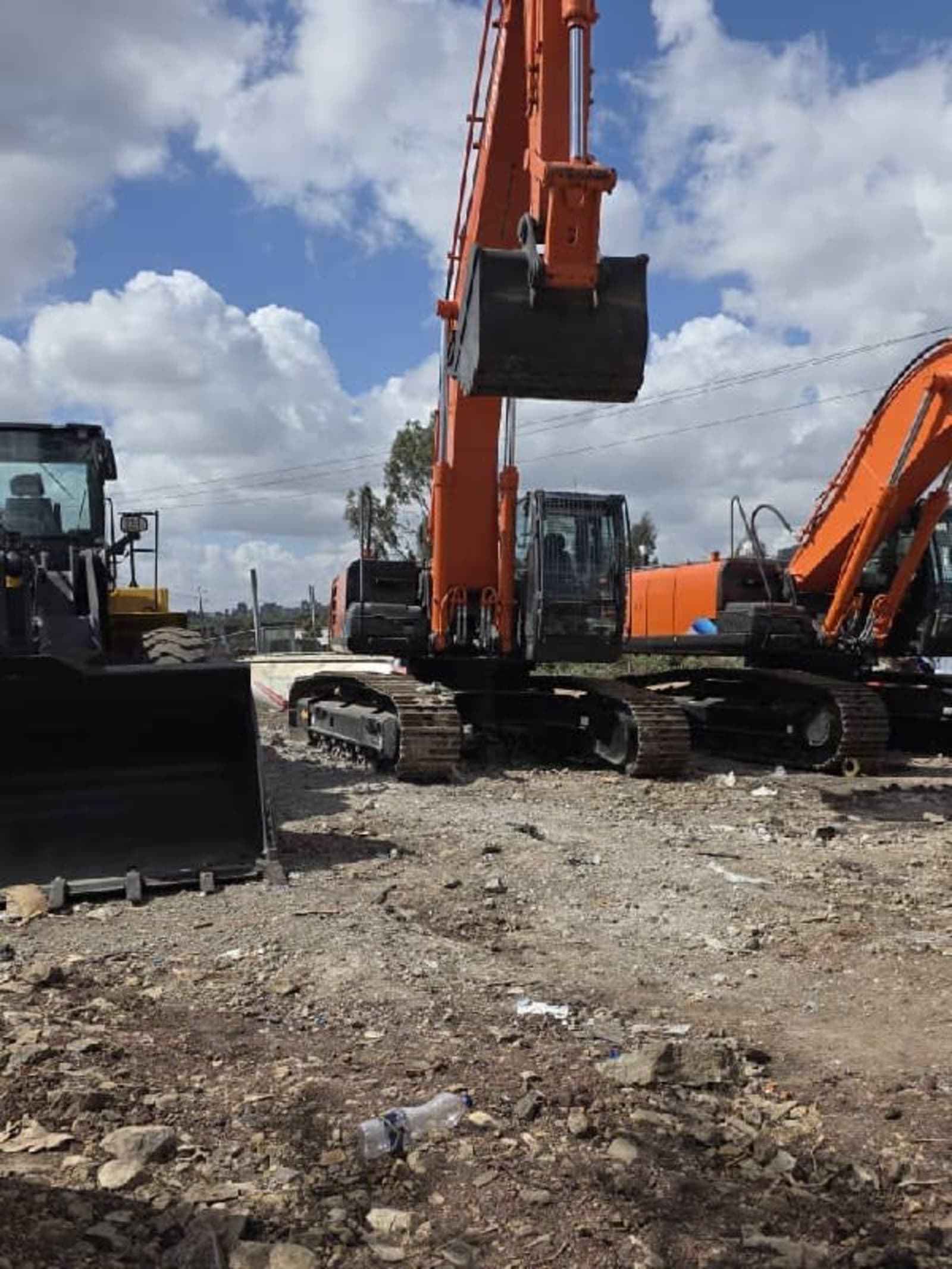 2025 Hitachi 350 5G