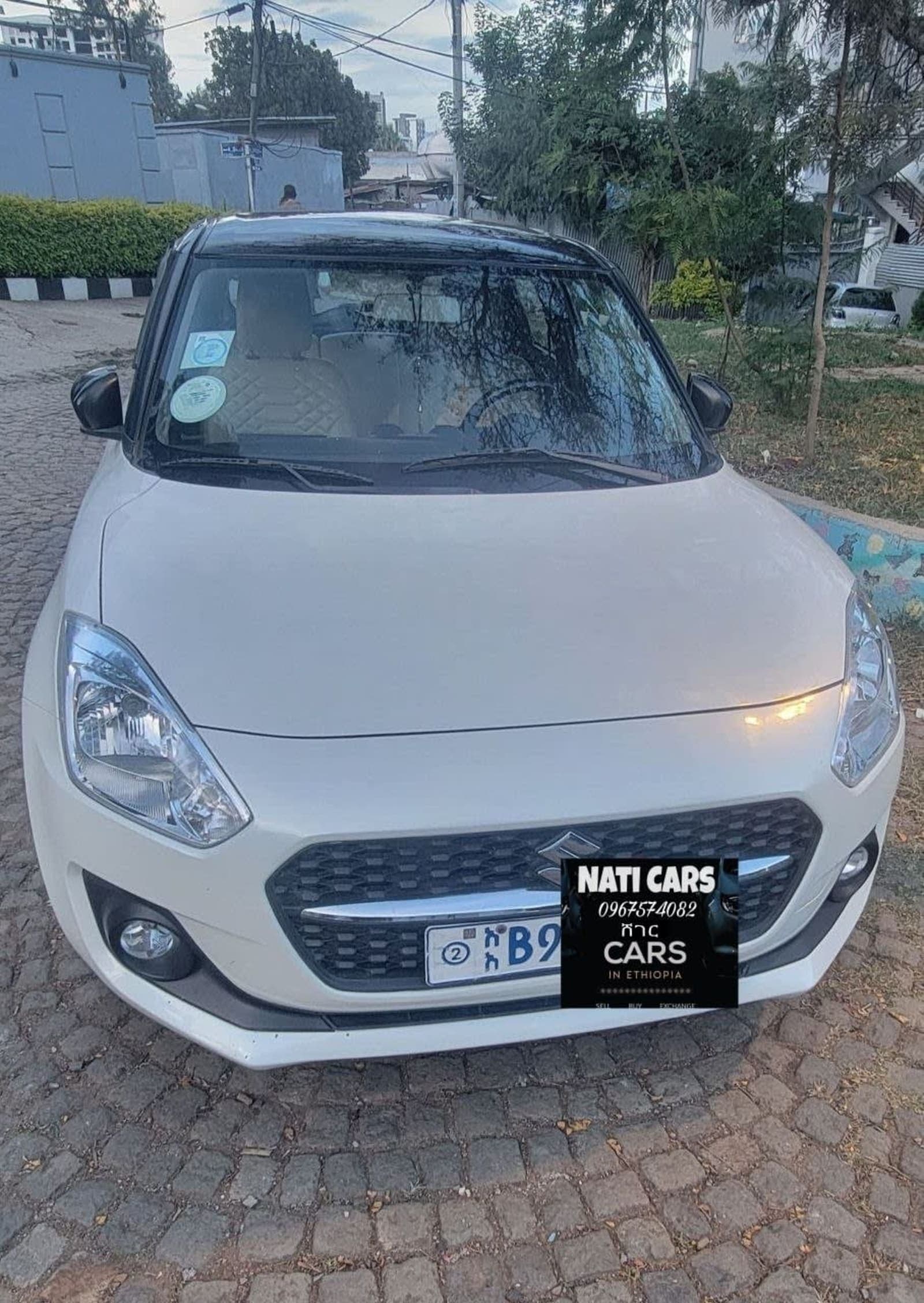 2021 SUZUKI SWIFT — photo 2