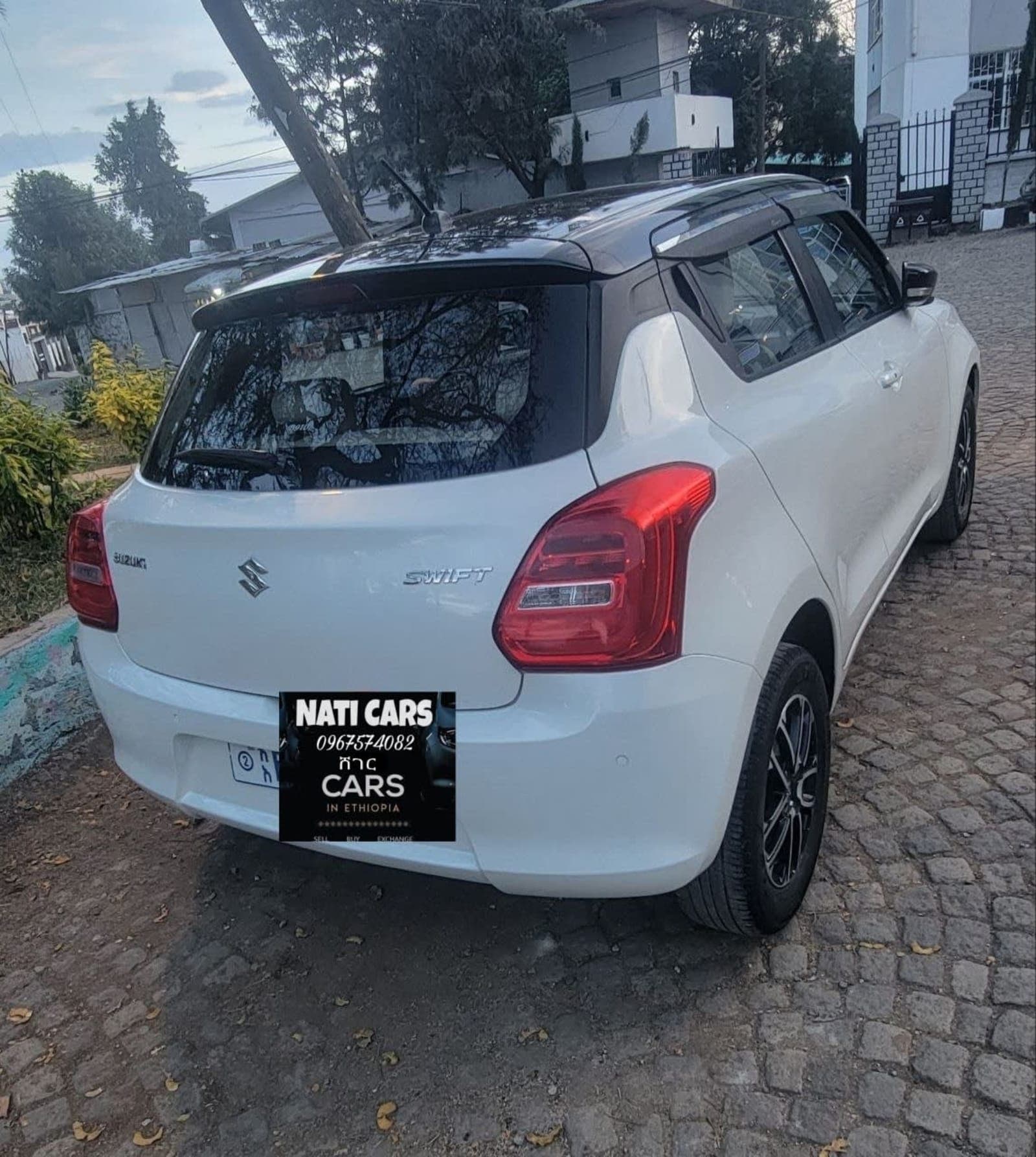 2021 SUZUKI SWIFT — photo 3
