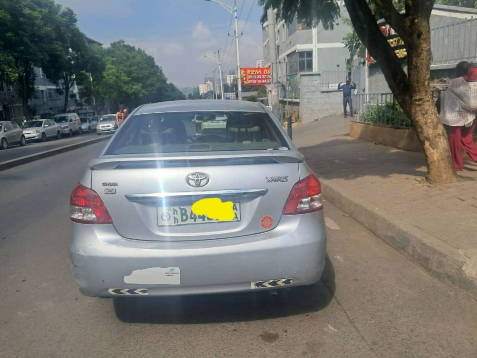 2010 Toyota Yaris Belta — photo 2