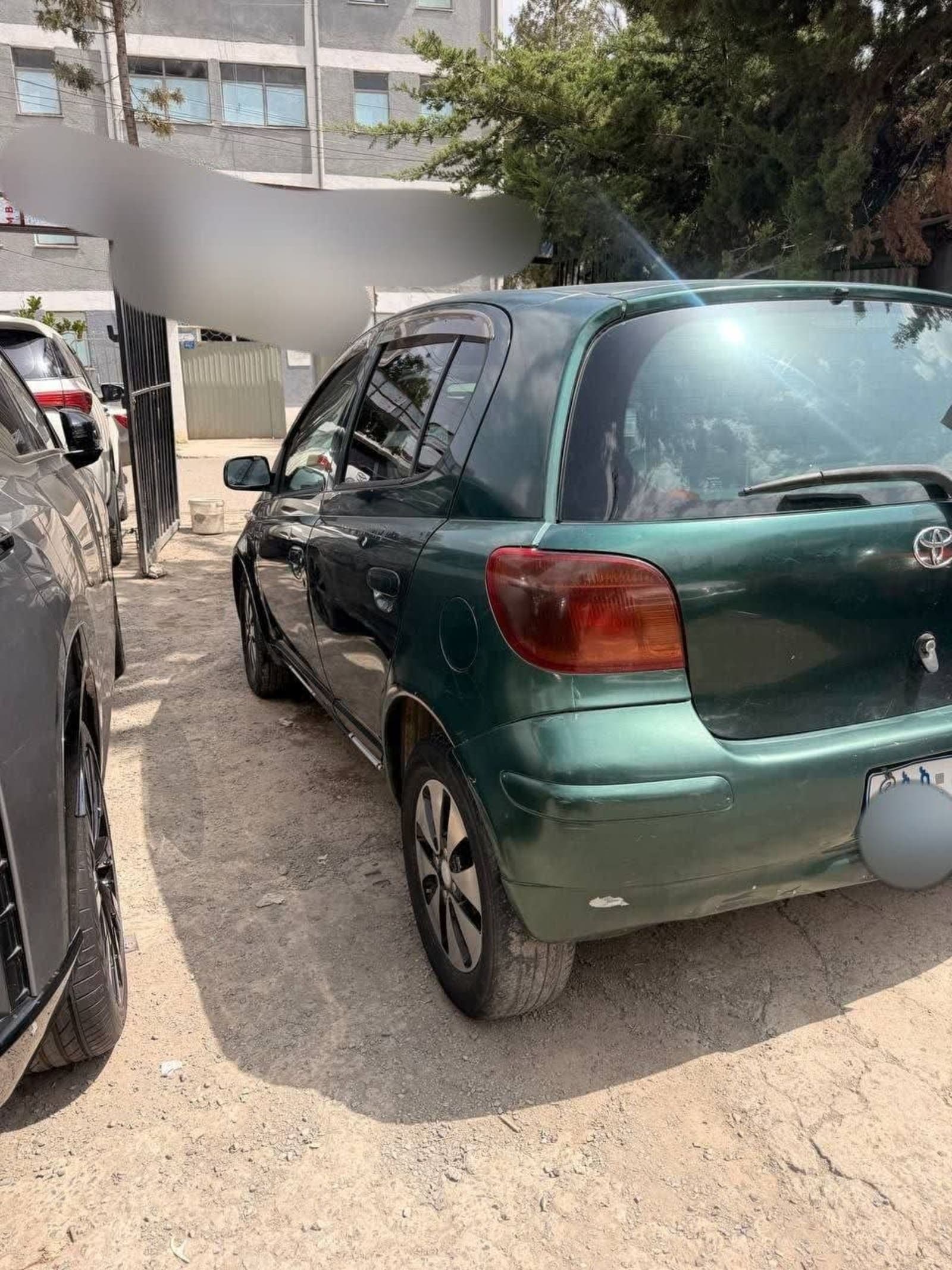 2003 Toyota Vitz