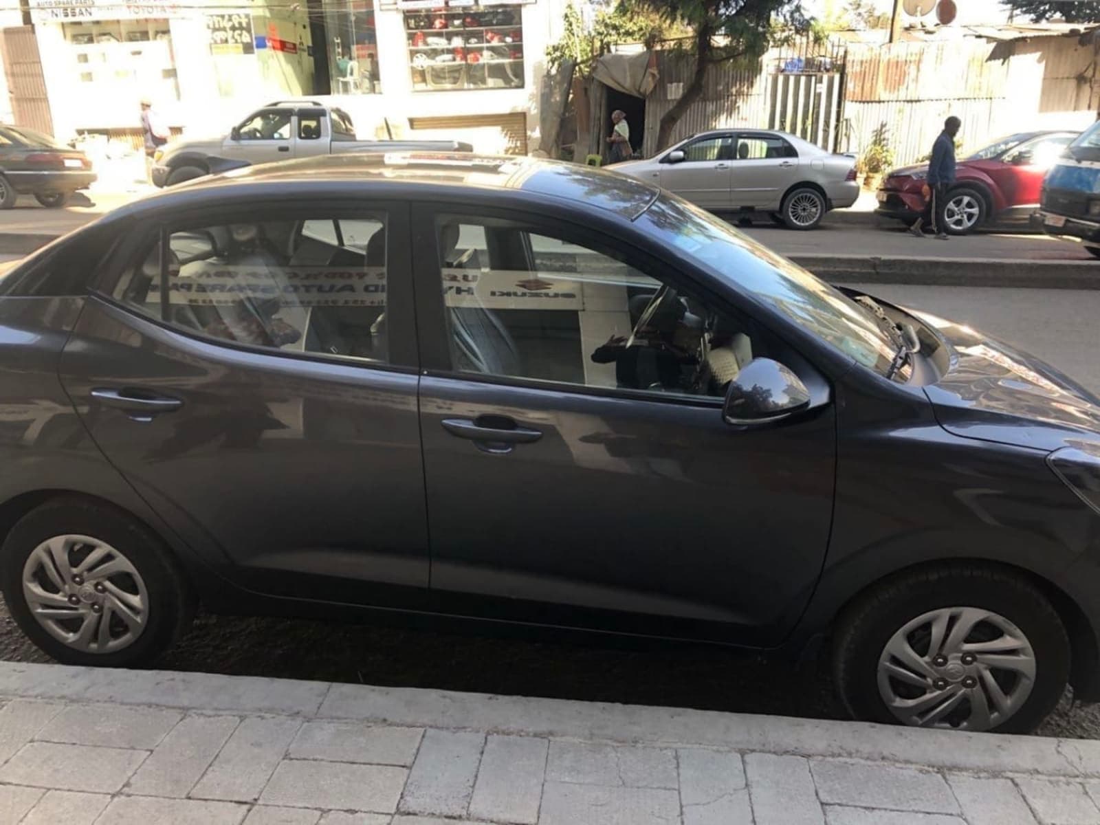 2022 Hyundai Grand i10 — photo 4