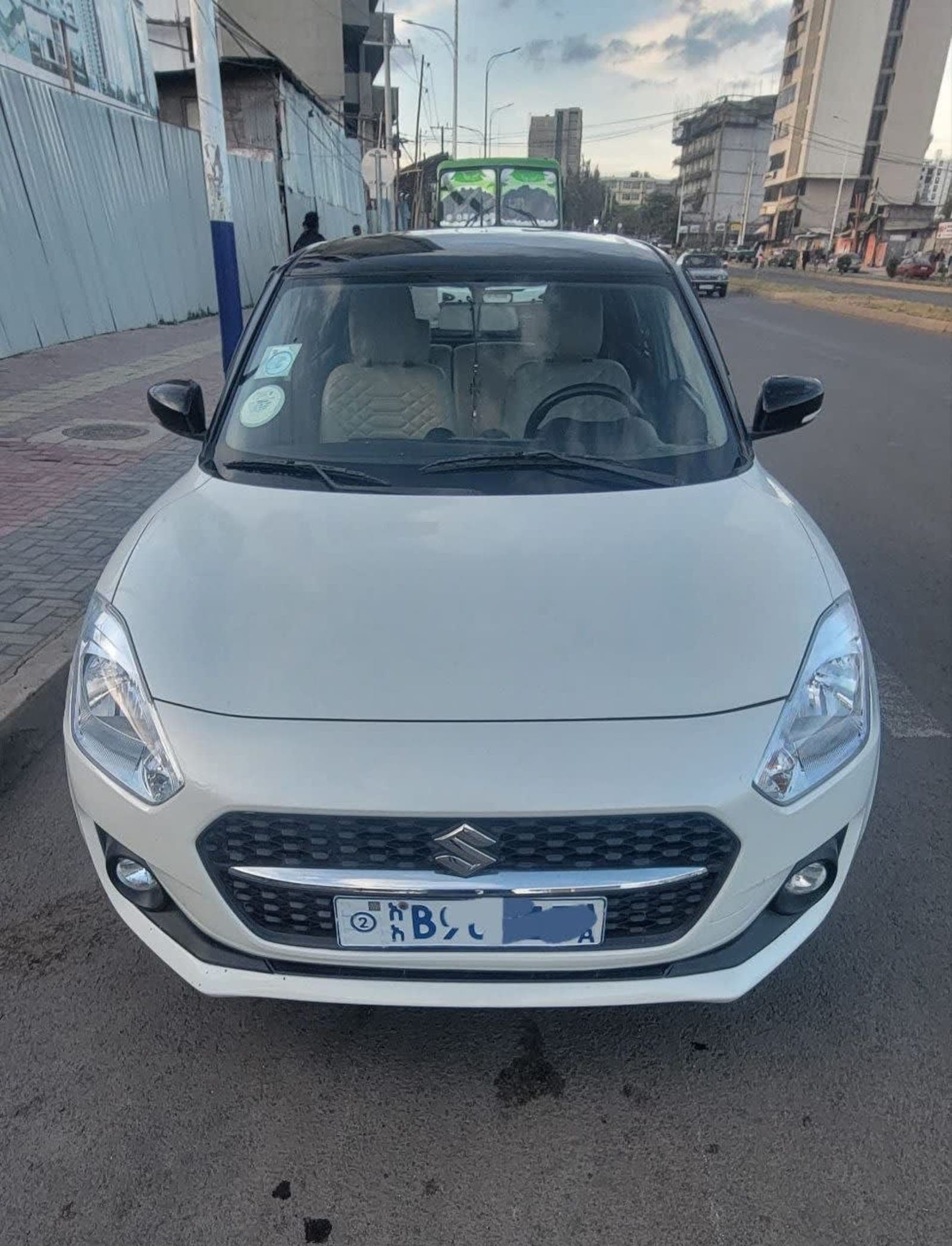 2021 Suzuki Swift — photo 6