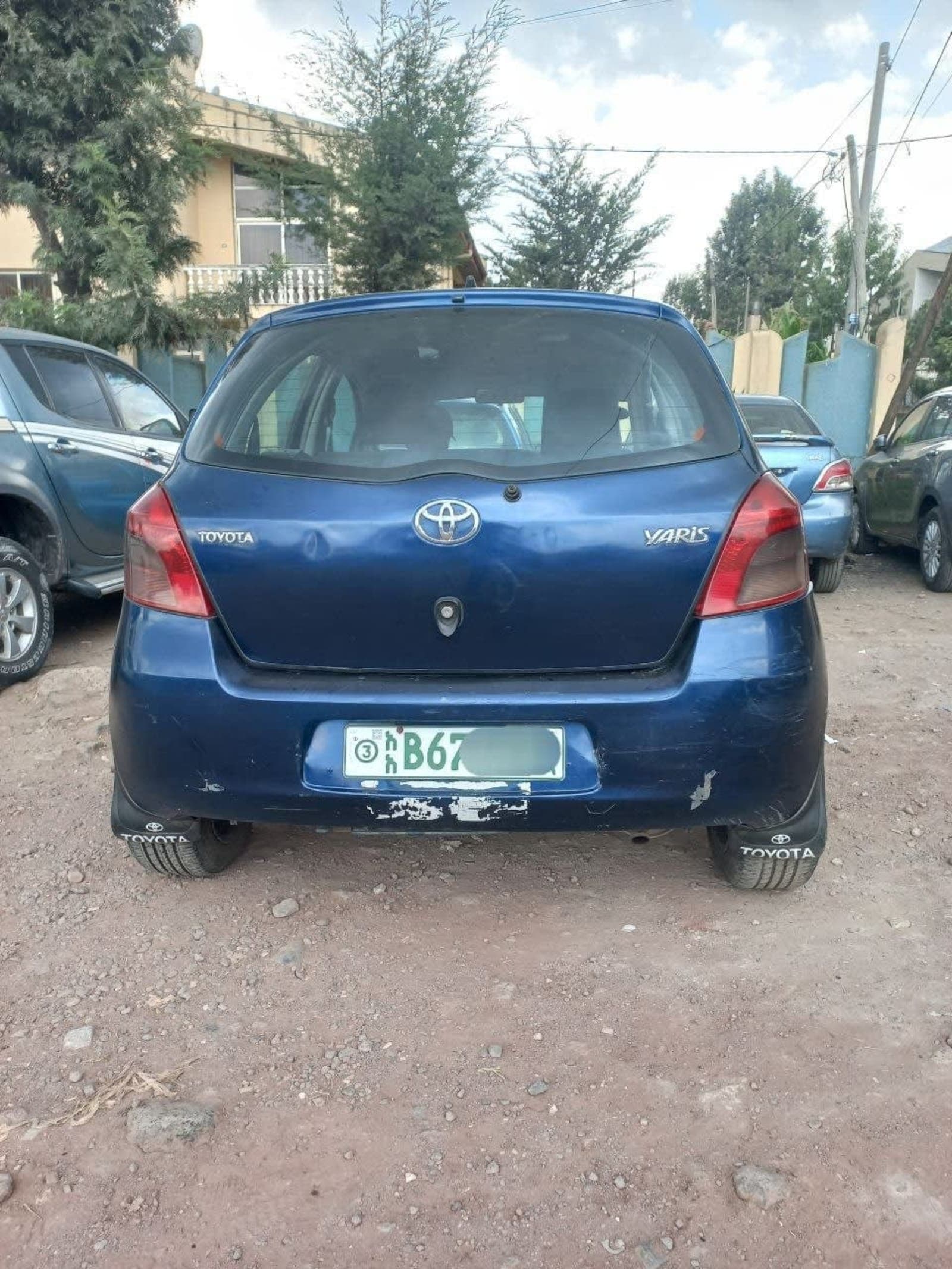 2007 Toyota Yaris Compact — photo 7