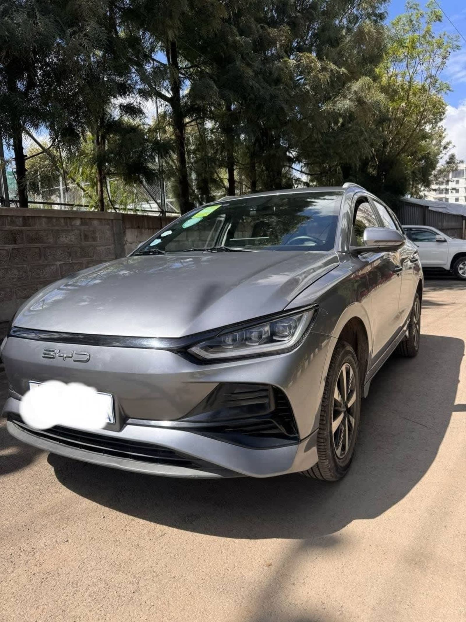 2025 BYD E2 — photo 3