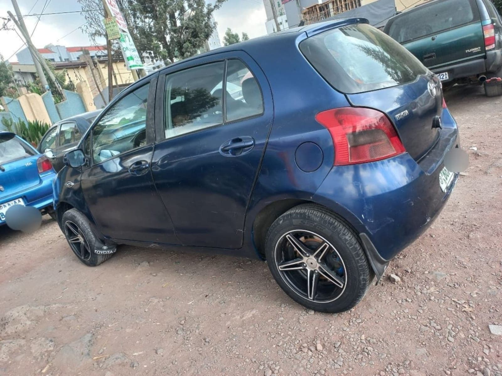 2006 Toyota Yaris Compact — photo 4
