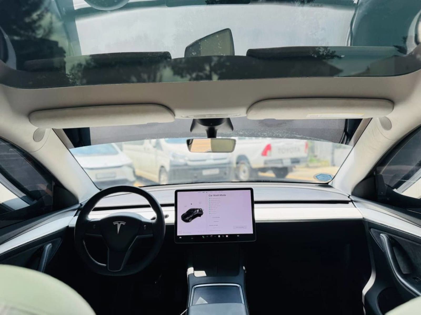 2024 Tesla Y