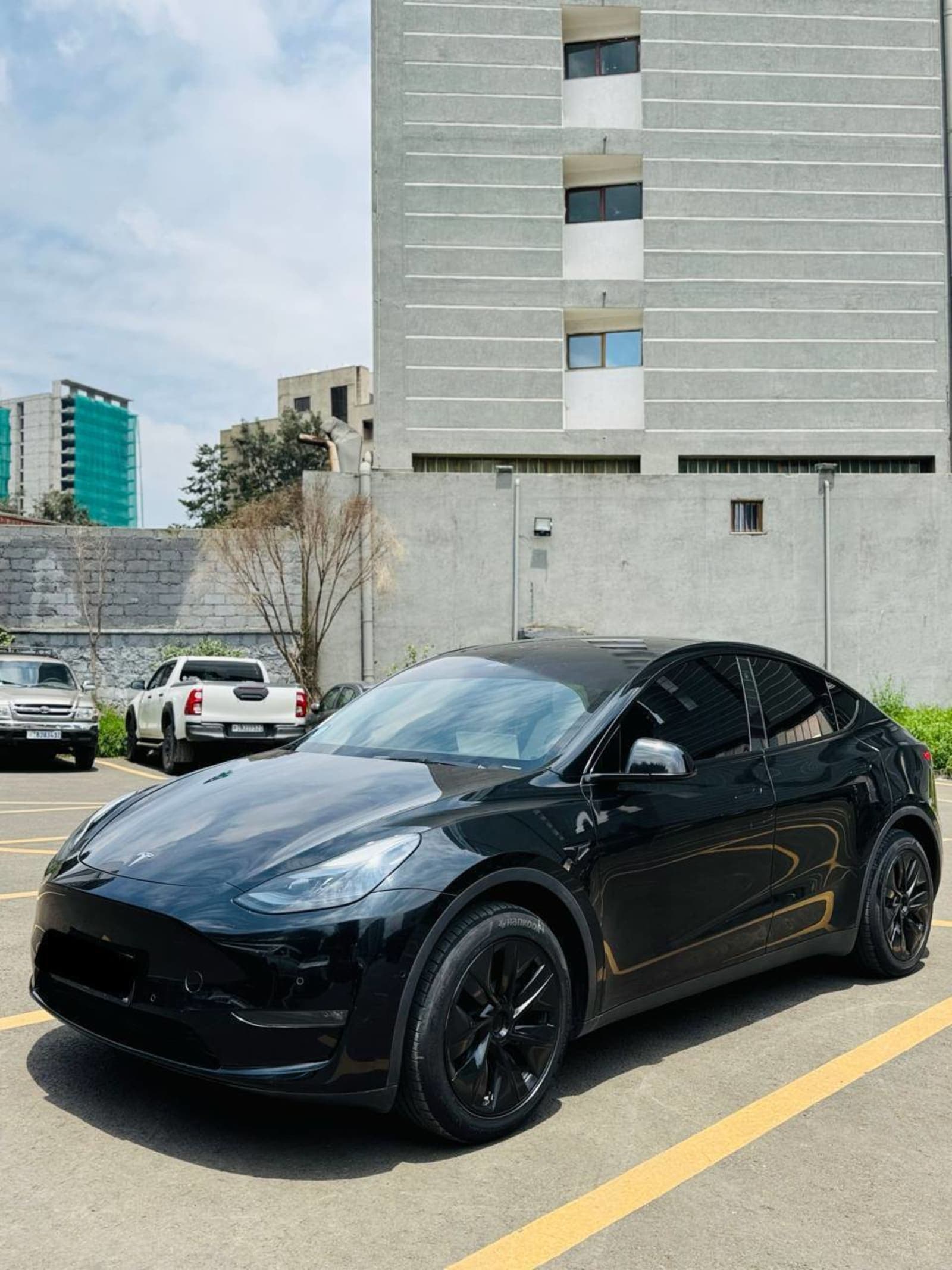 2024 Tesla Y — photo 7