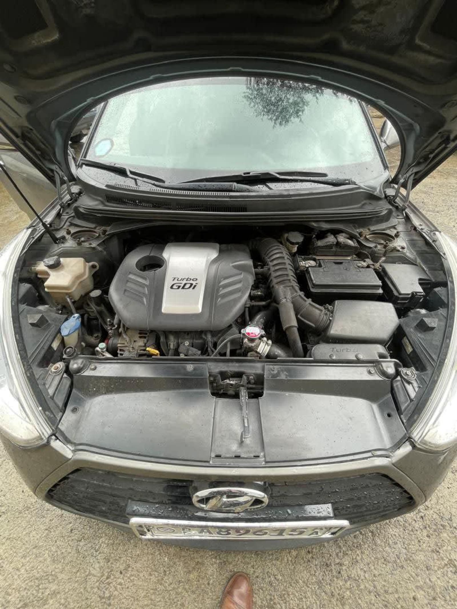 2012 Hyundai Veiostar — photo 3