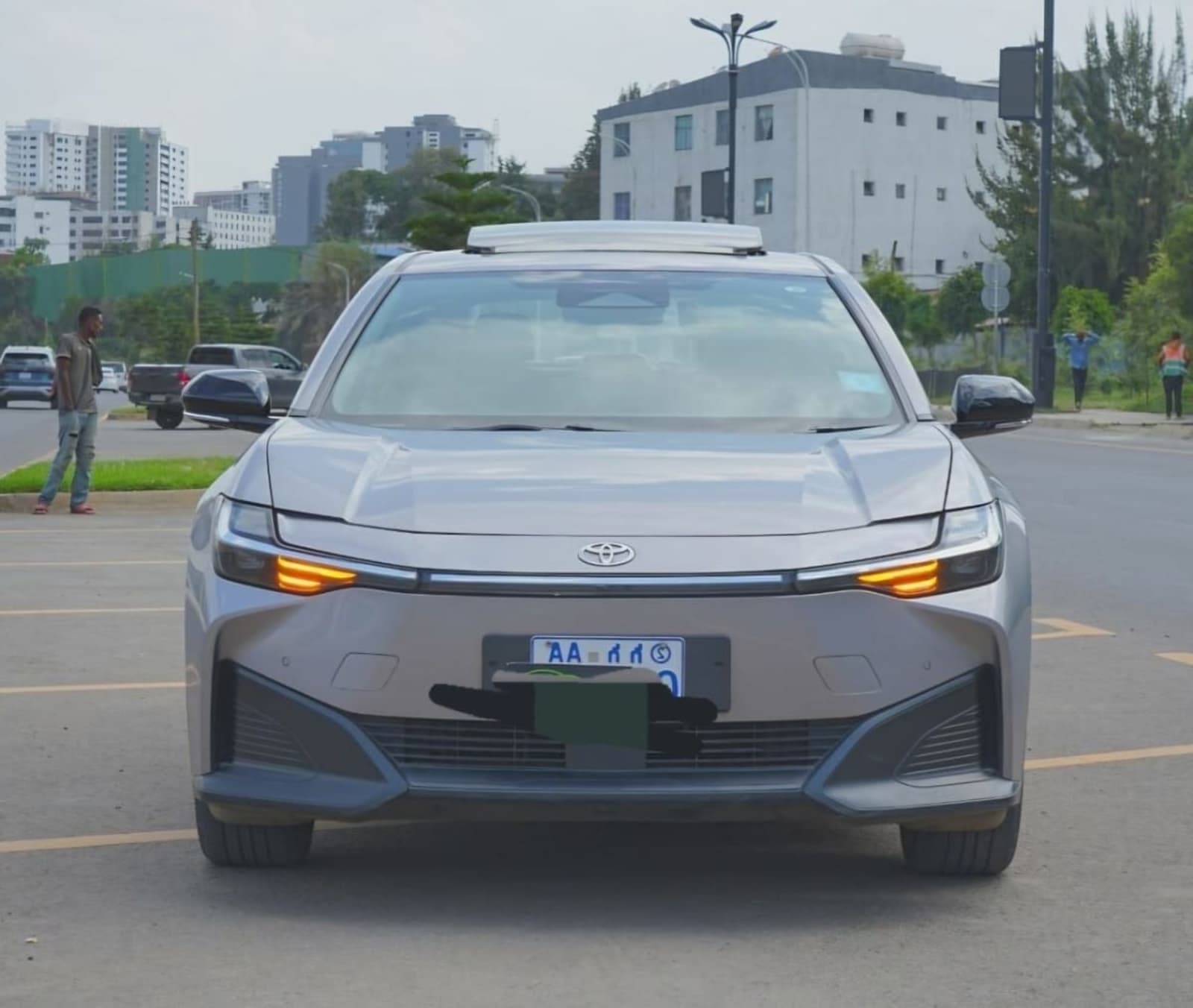 2024 Toyota BZ3 — photo 3