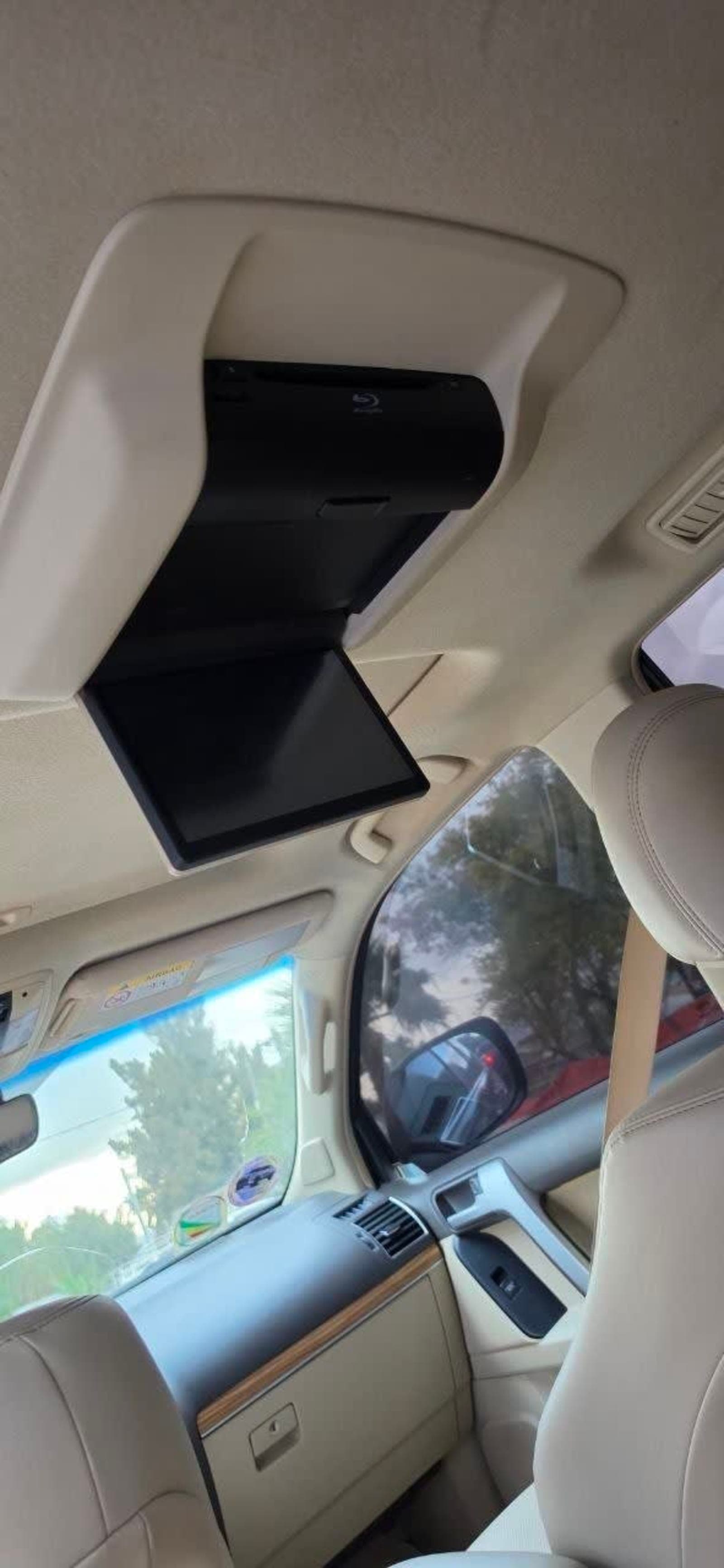 2021 Toyota Land Cruiser Prado — photo 4